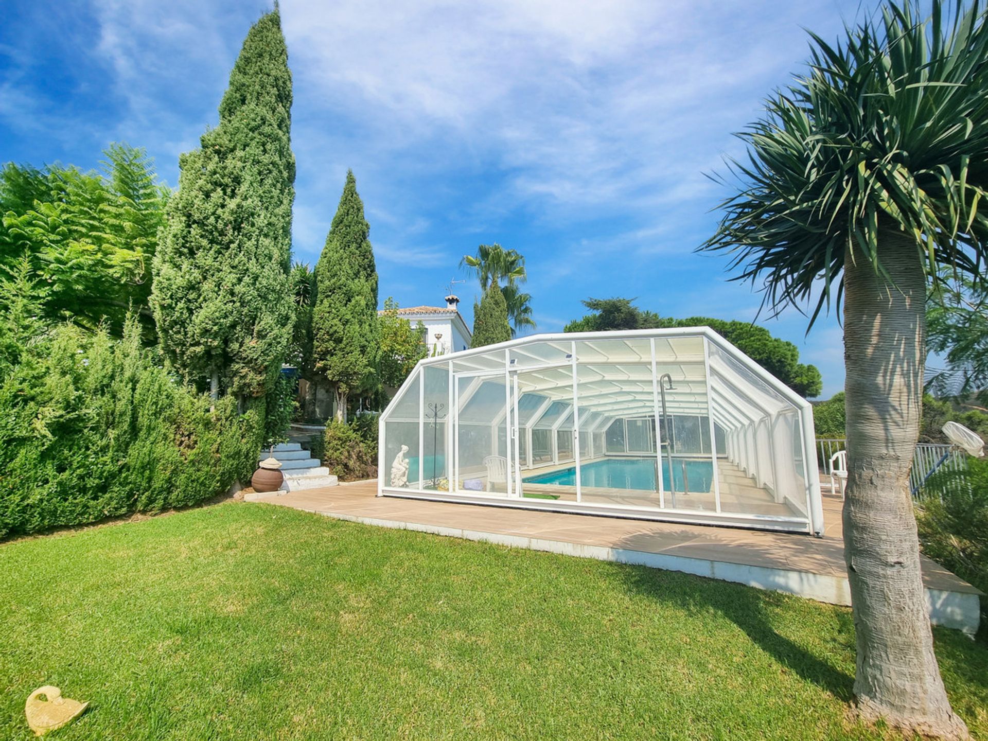 Casa nel Estepona, Andalusia 10911149