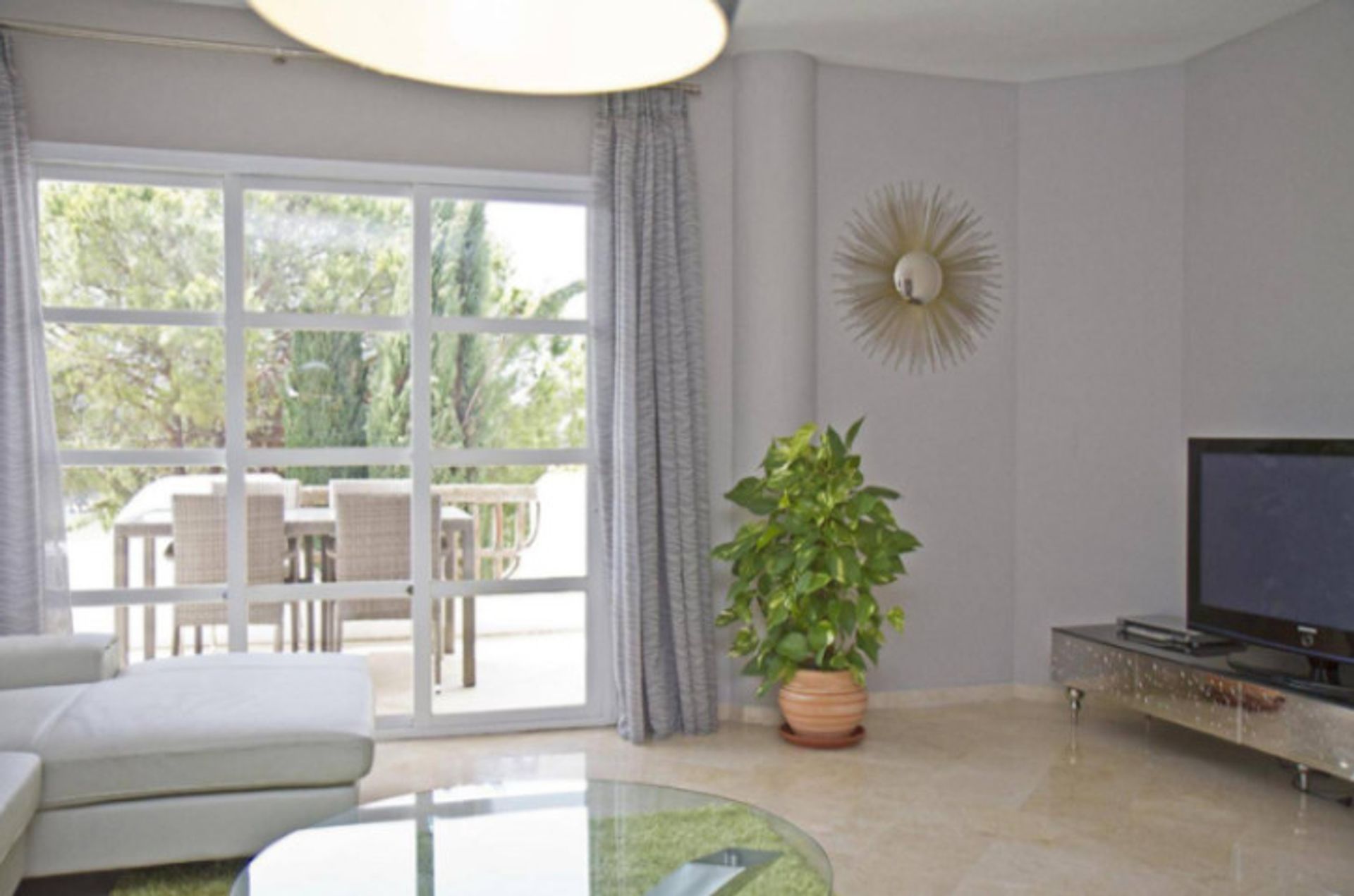 Condominium dans Mijas, Andalucía 10911206