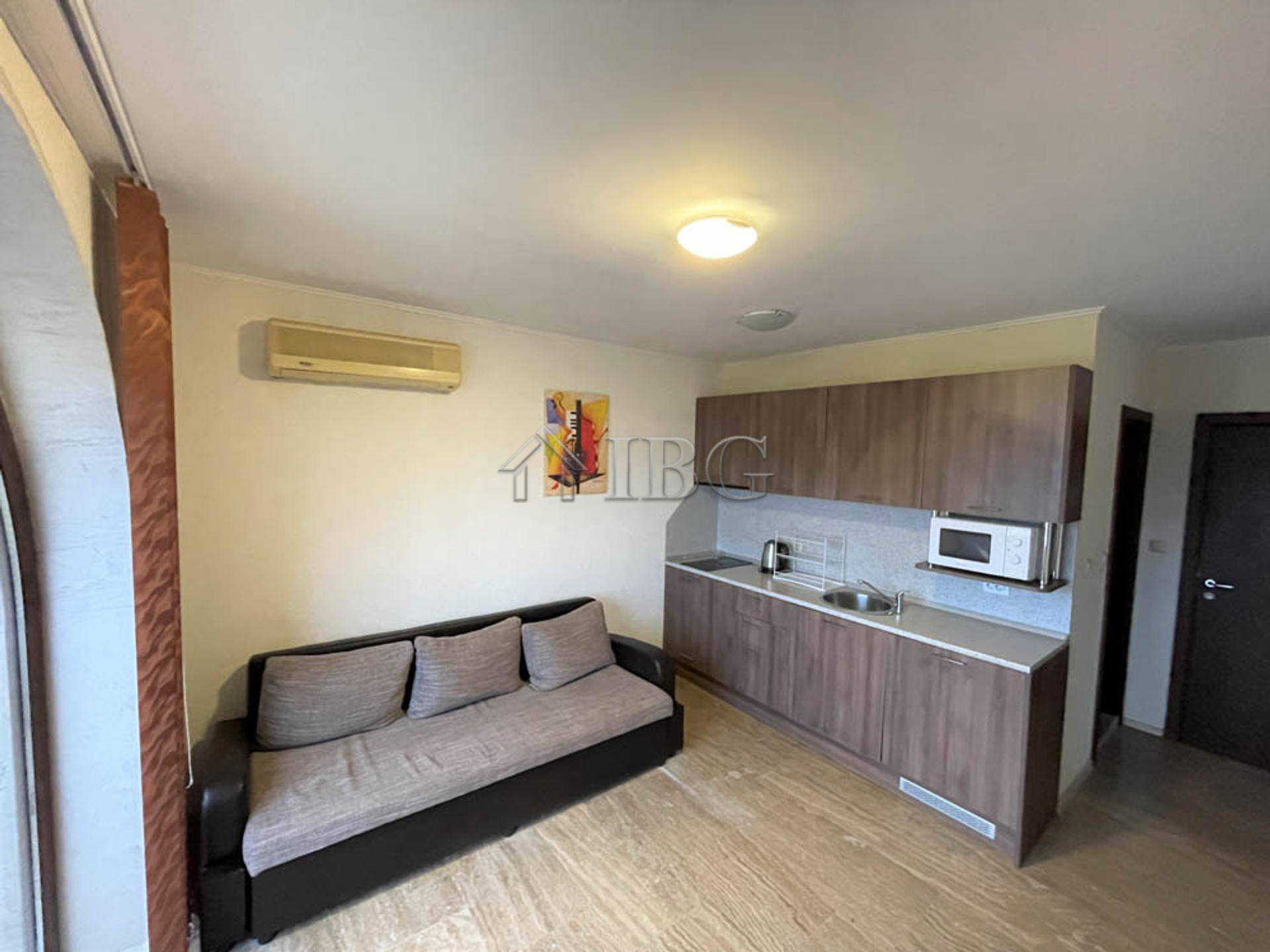 Condominium in Nessebar, Burgas 10911371