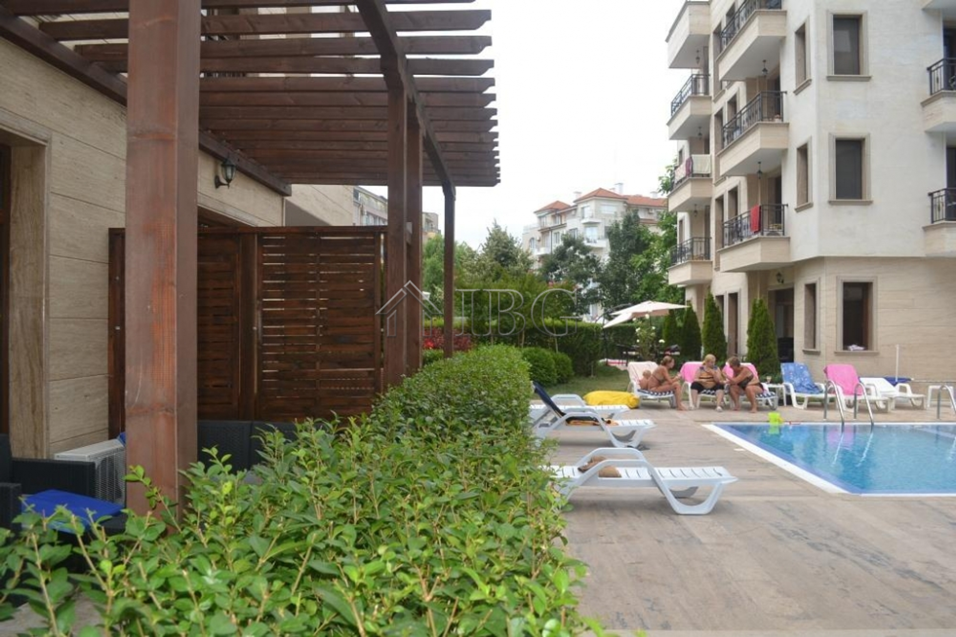 Condominium in Nessebar, Burgas 10911371