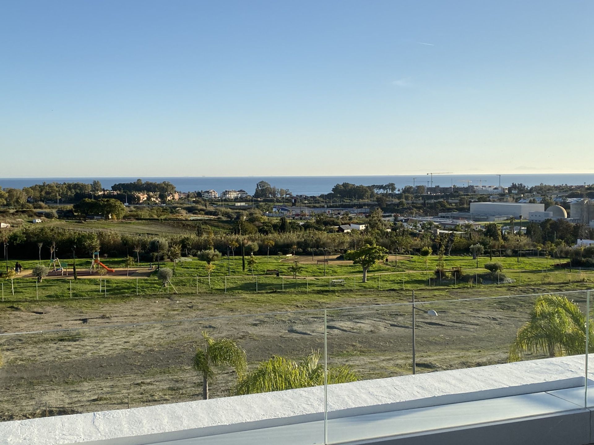 Condominium in Estepona, Andalusia 10911602