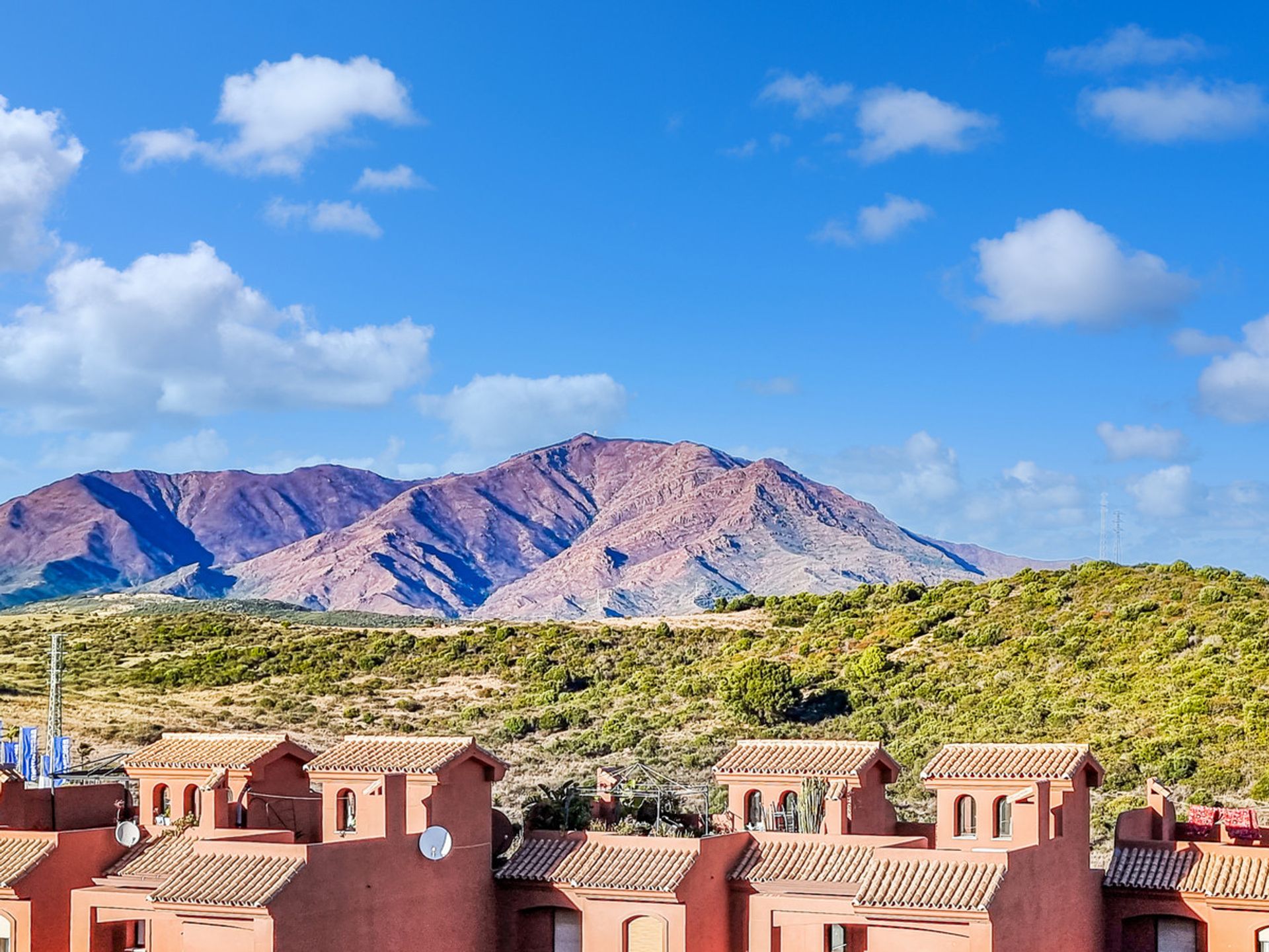 Condominium in Estepona, Andalucía 10911811