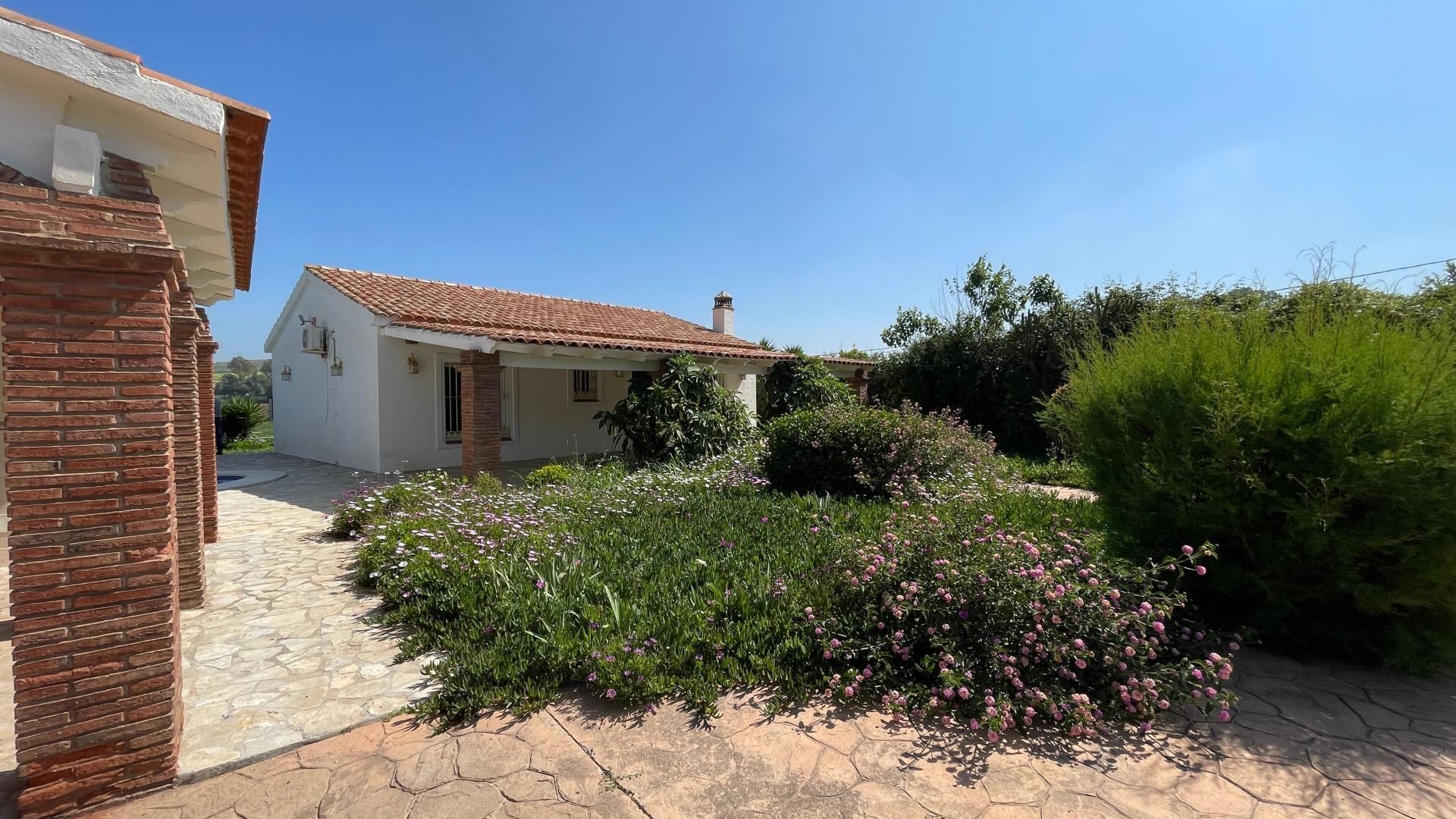 House in Coin, Andalusia 10911971