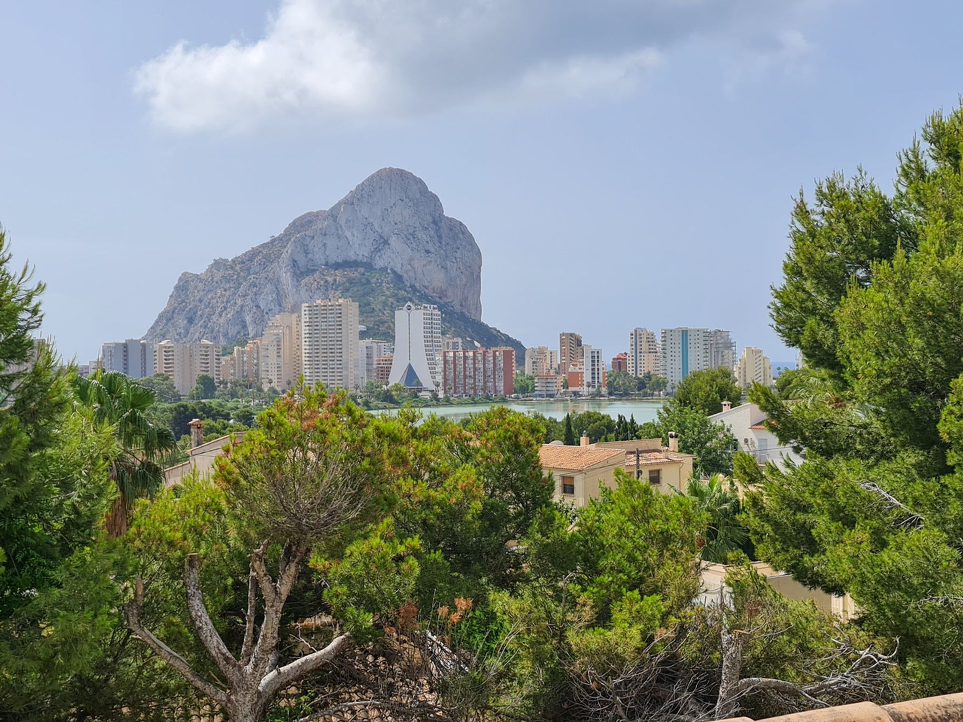 жилой дом в Calpe, Comunidad Valenciana 10913431