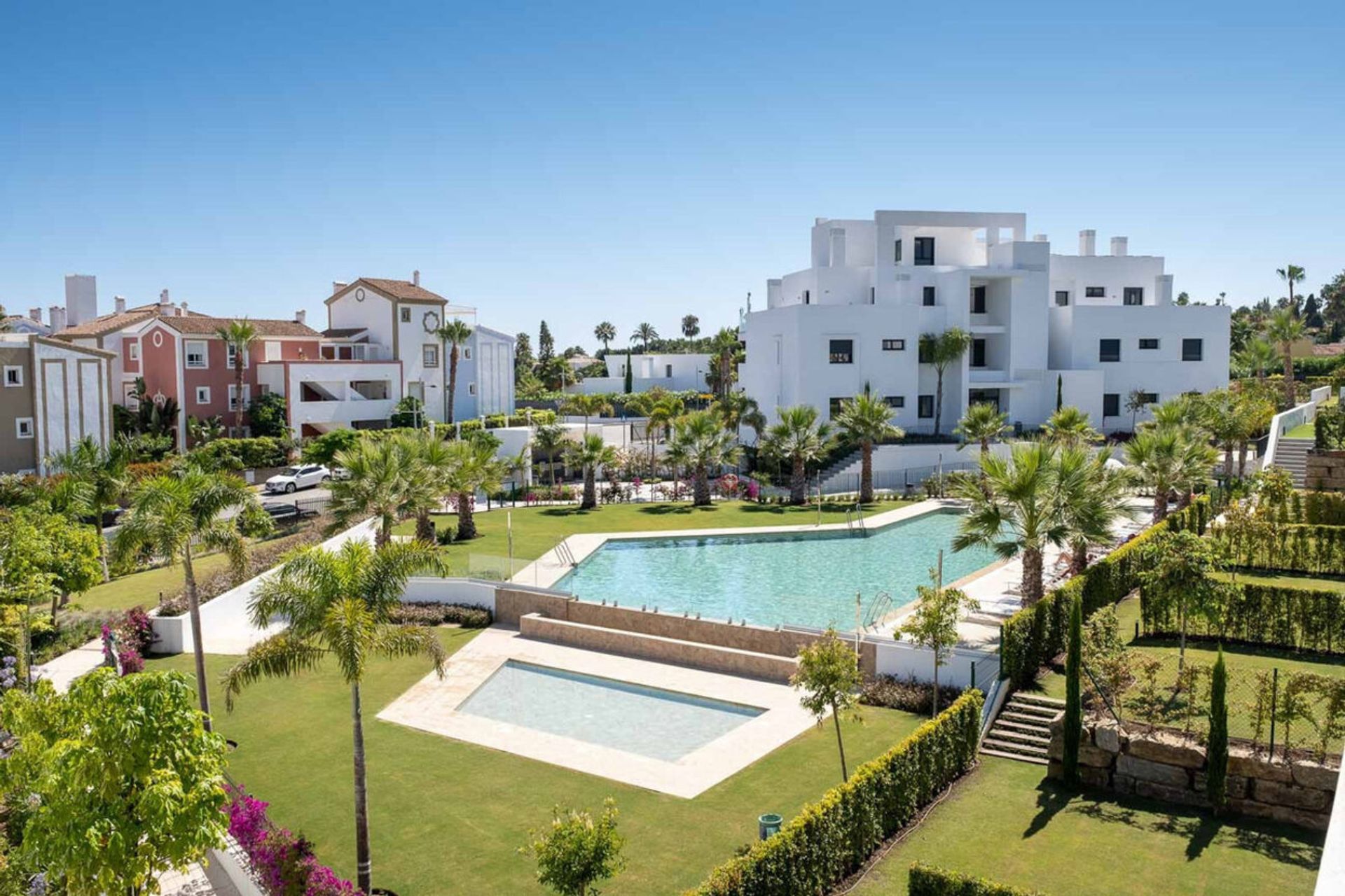 Condominio en Estepona, Andalucía 10913613