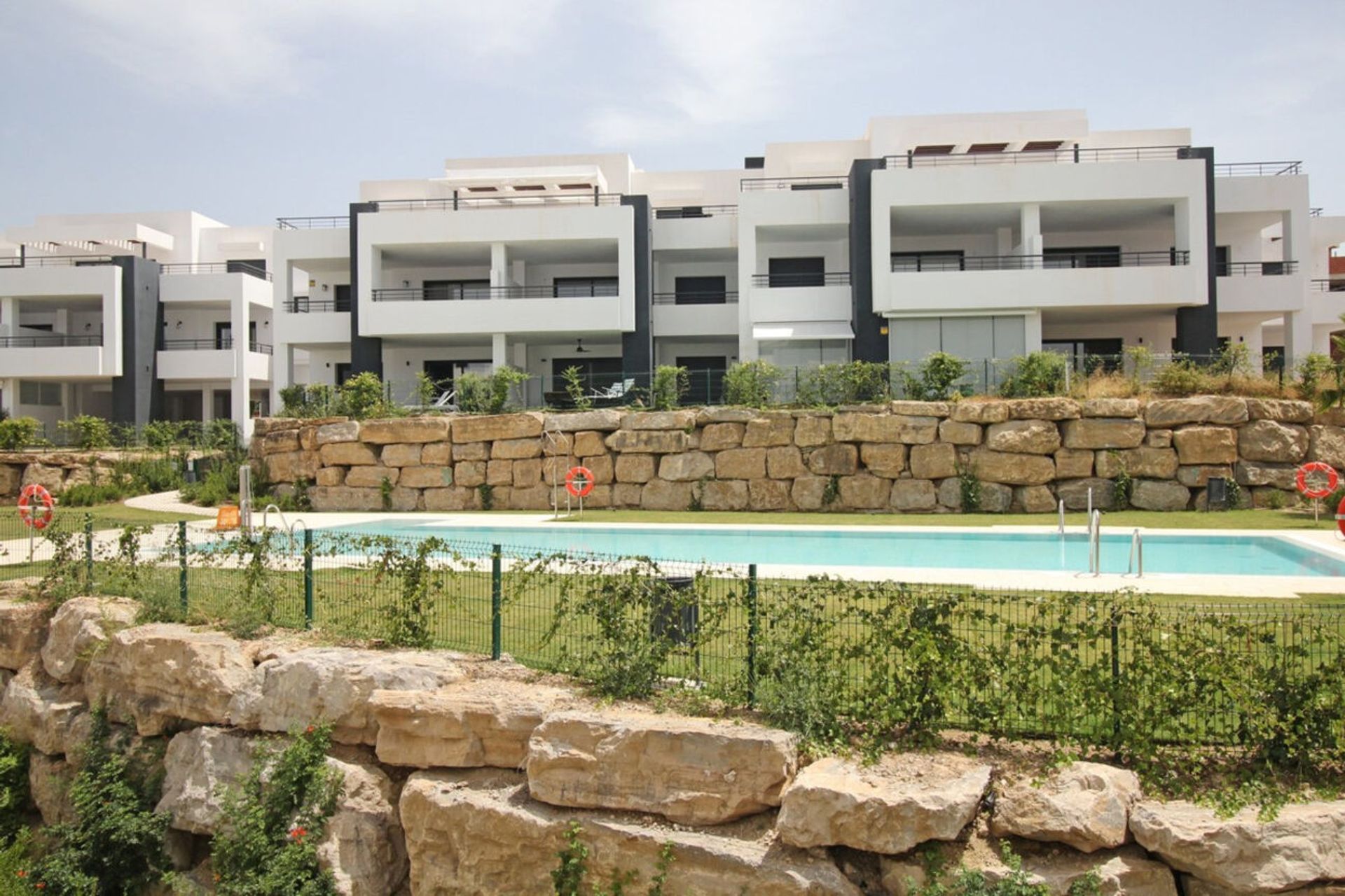 Condominium dans Casarès, Andalousie 10913621