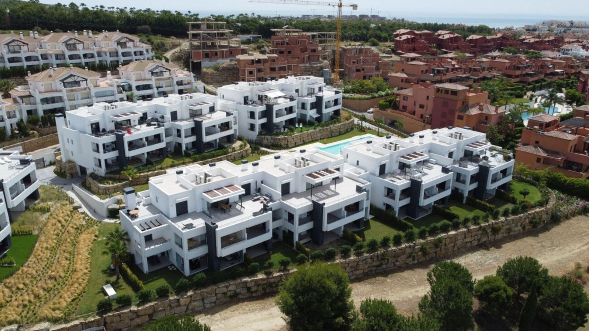 Condominium dans Casarès, Andalousie 10913621