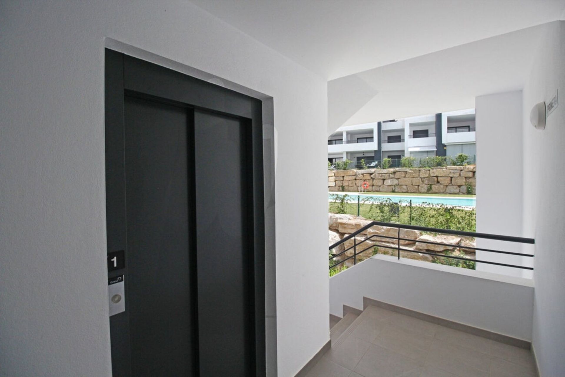 Condominium dans Casares, Andalucía 10913621