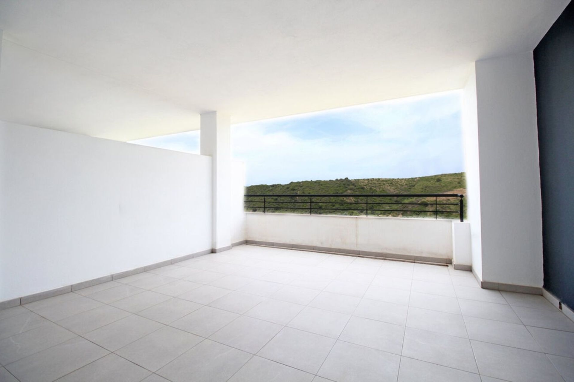 Condominium dans Casares, Andalucía 10913621