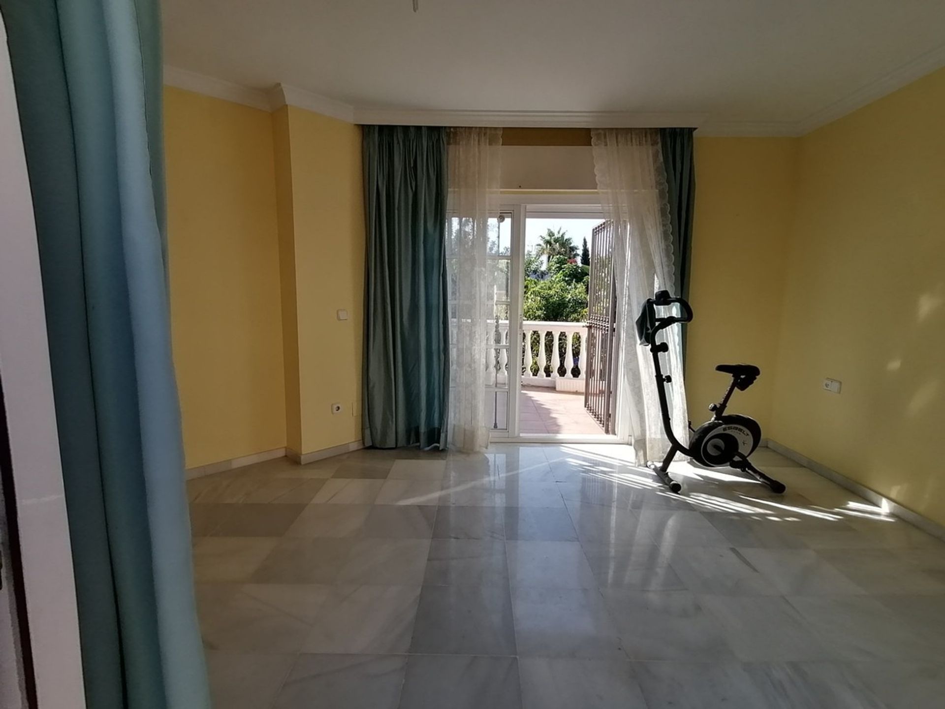 House in Marbella, Andalucía 10913959