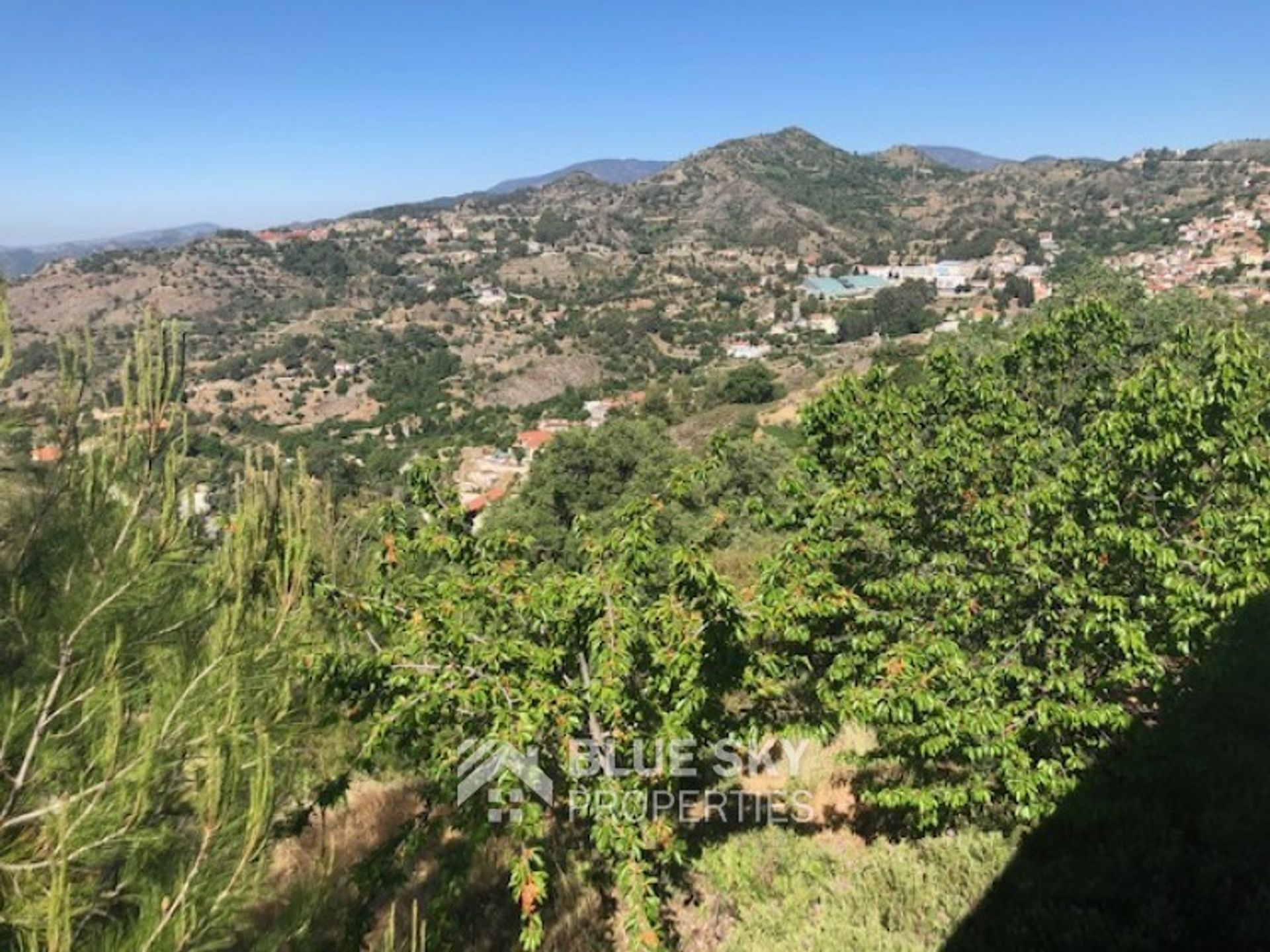 Land in Agros, Limassol 10914554