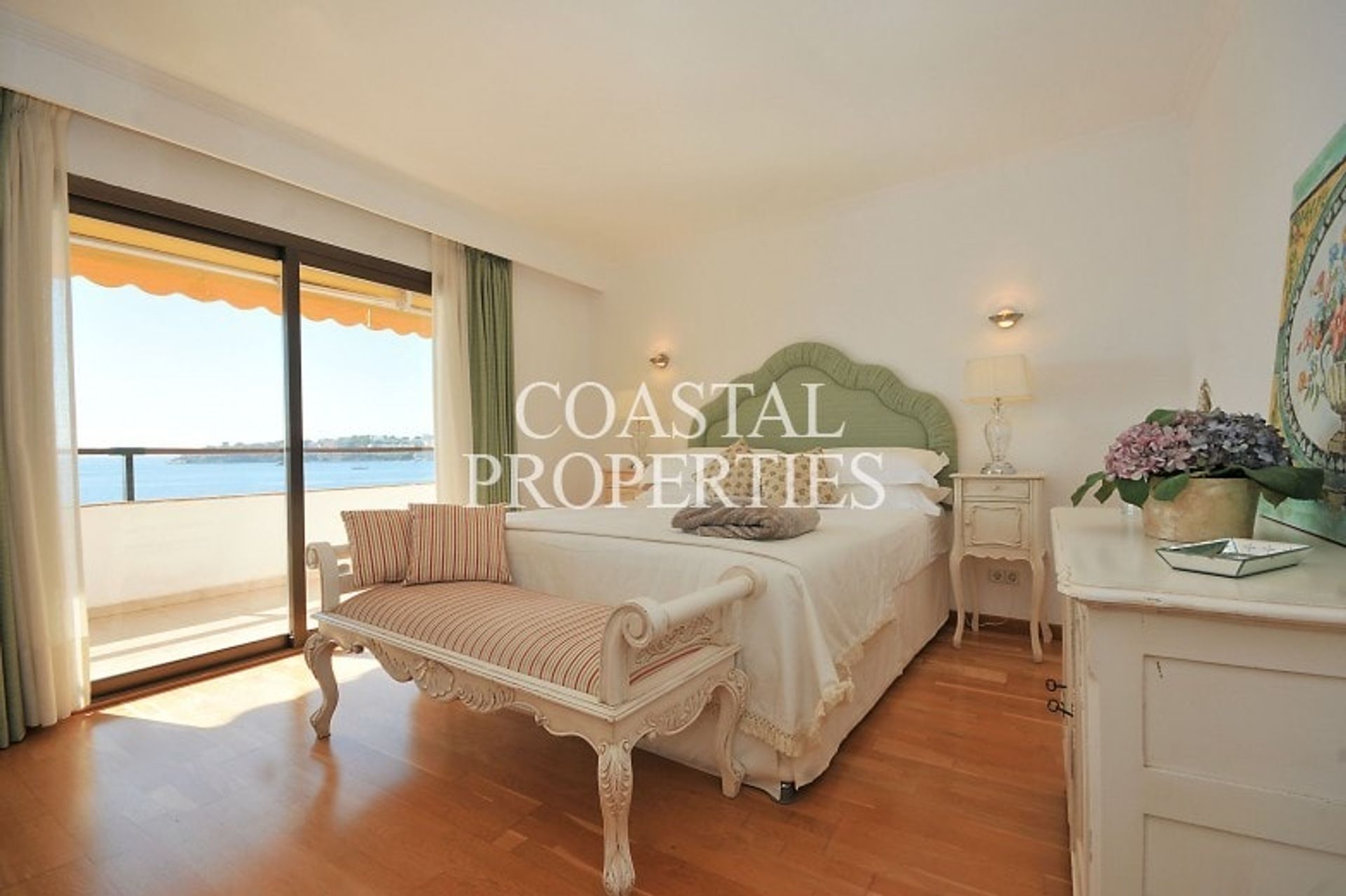 Condominium dans Palma Nova, Balearic Islands 10914716