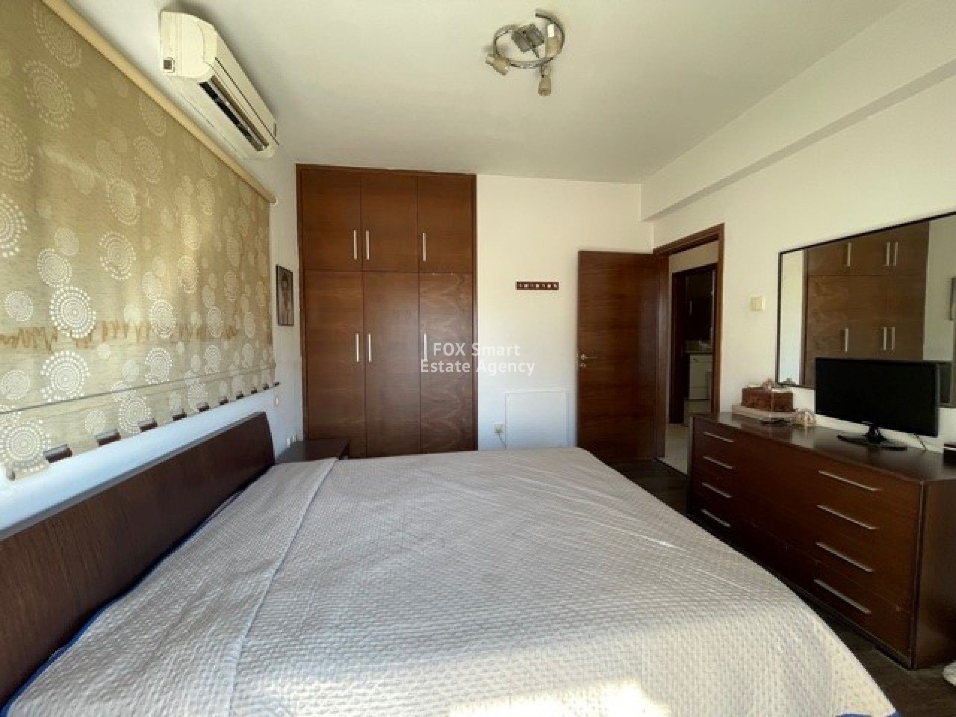 Condominium in Mesa Geitonia, Limassol 10914859