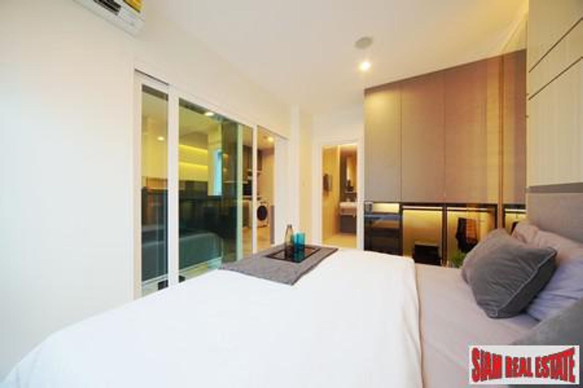 Condominium dans Bang Rak, Krung Thep Maha Nakhon 10914971