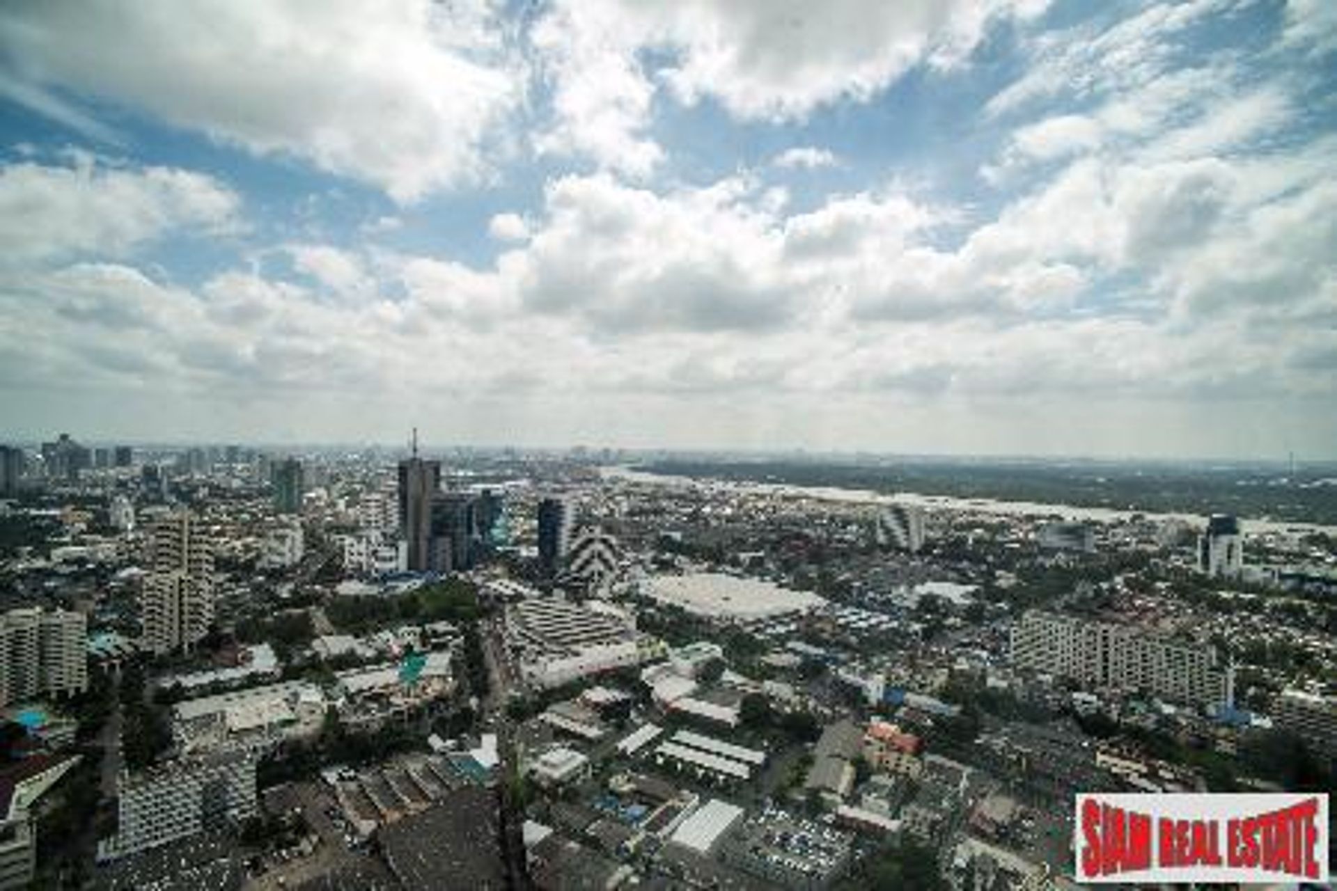 Condominium in Ratchathewi, Krung Thep Maha Nakhon 10915015