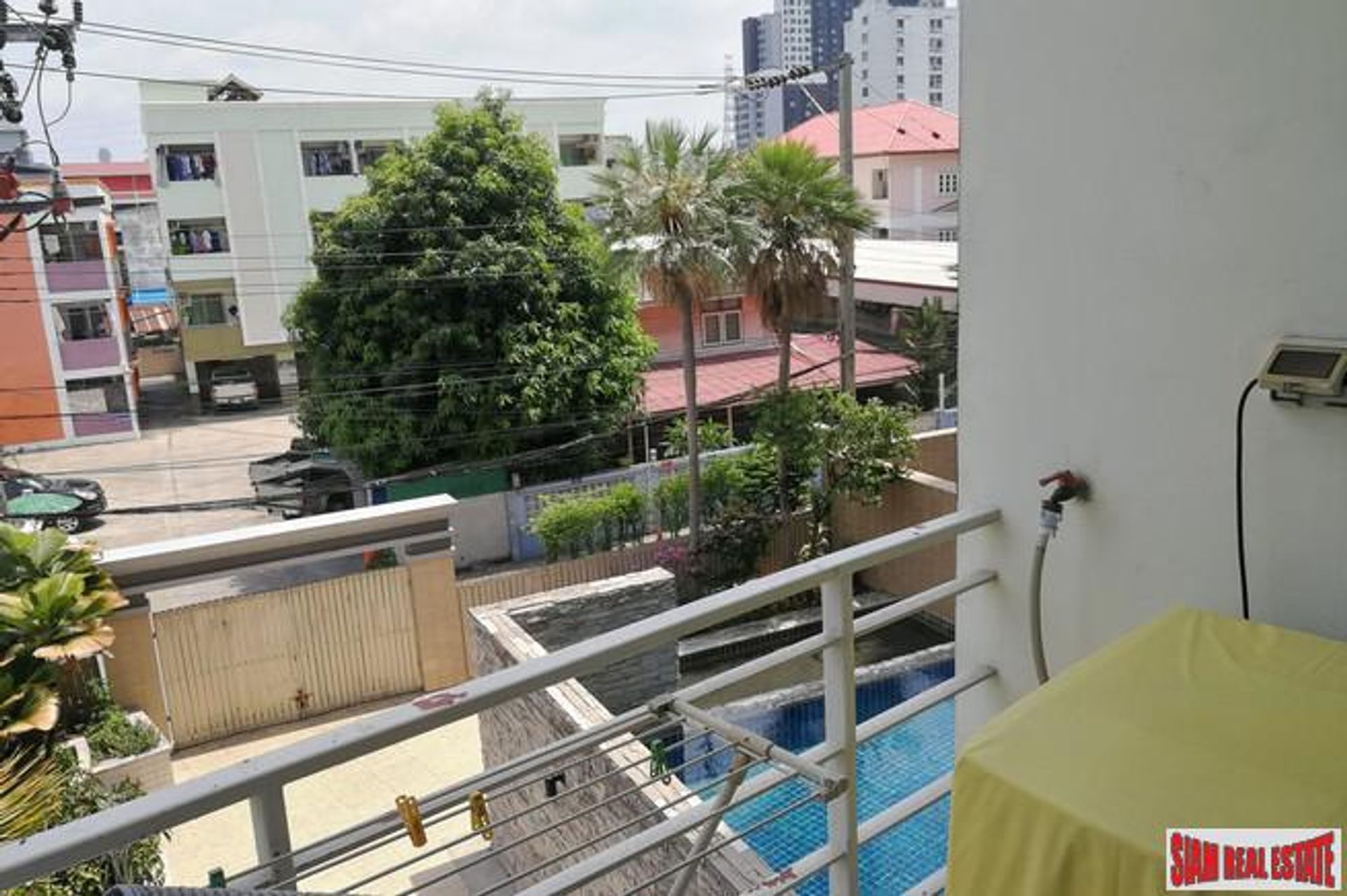 Condominio en Ban Na Song, Krung Thep Maha Nakhon 10915034