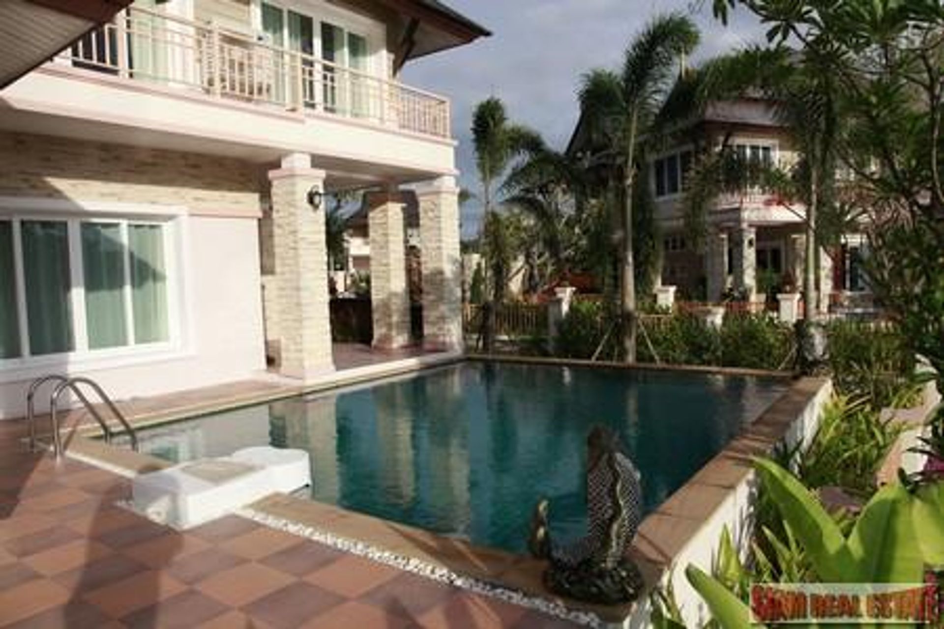 Huis in Chalong, Phuket 10915108