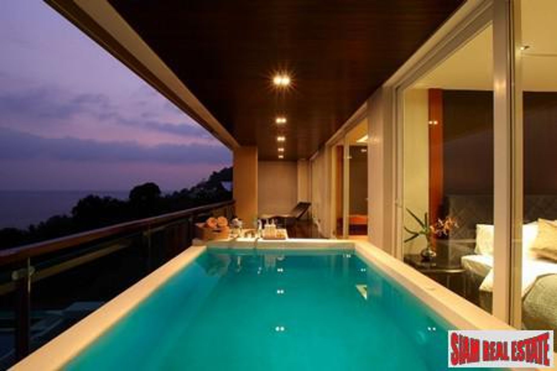 Condominium in Tambon Kamala, Chang Wat Phuket 10915334