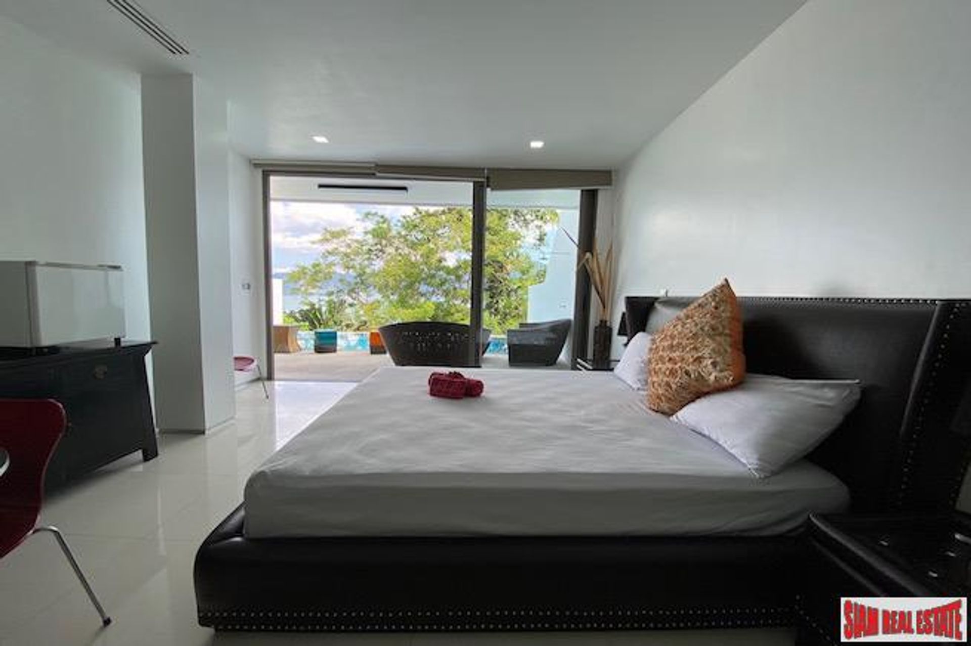 Hus i Pa Tong, Phuket 10915345