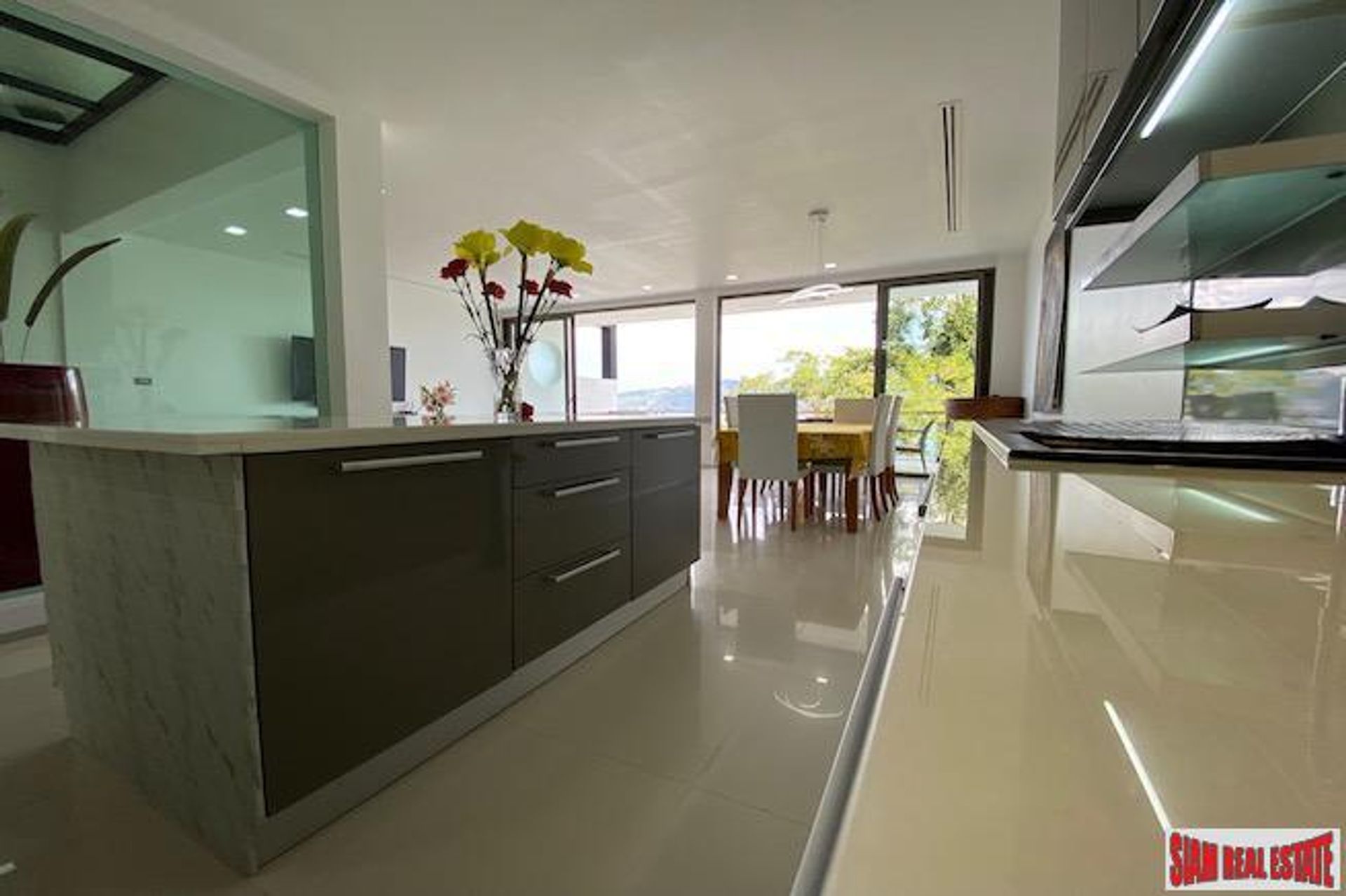 Hus i Pa Tong, Phuket 10915345