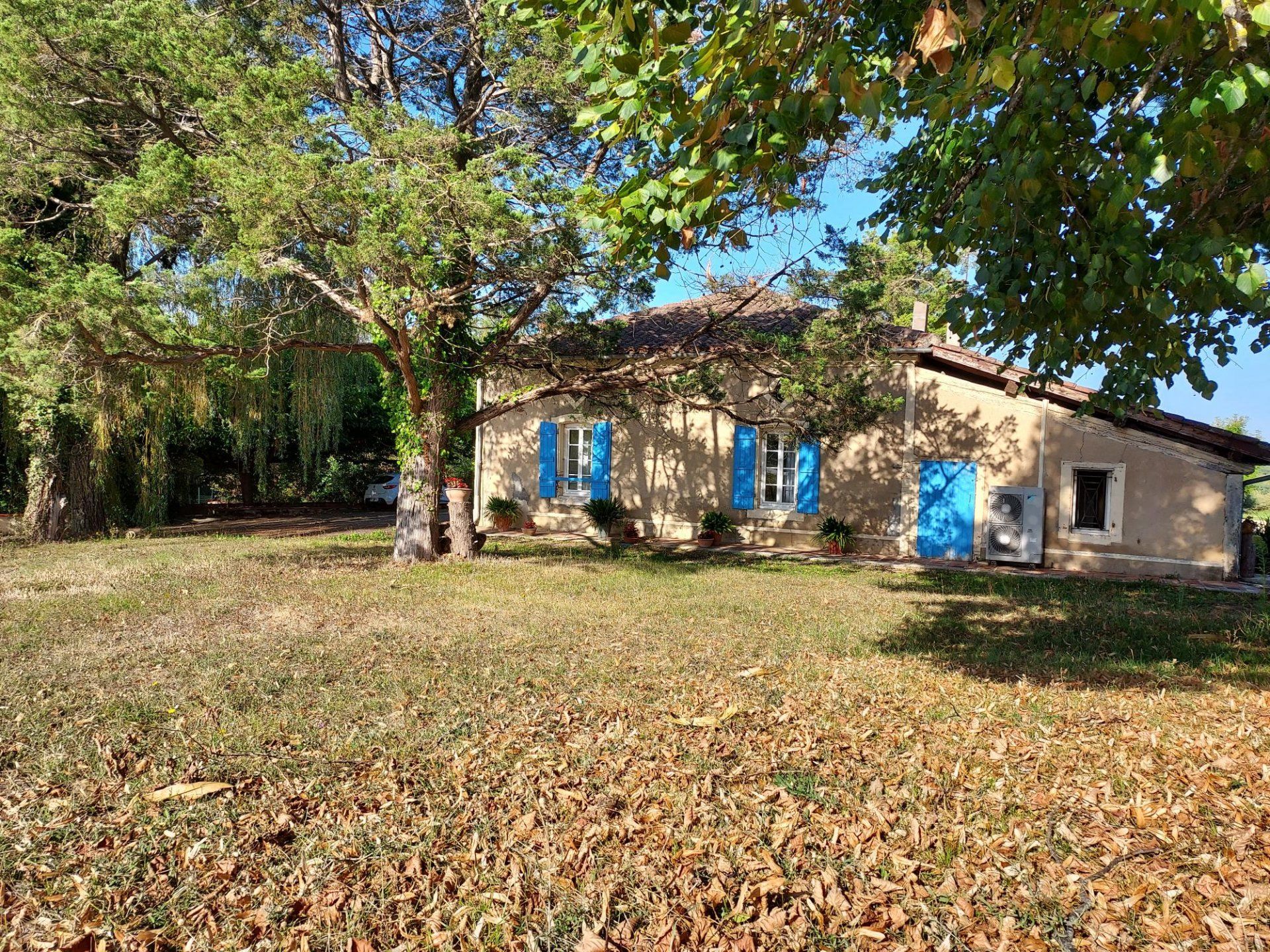 House in Blere, Centre-Val de Loire 10915766