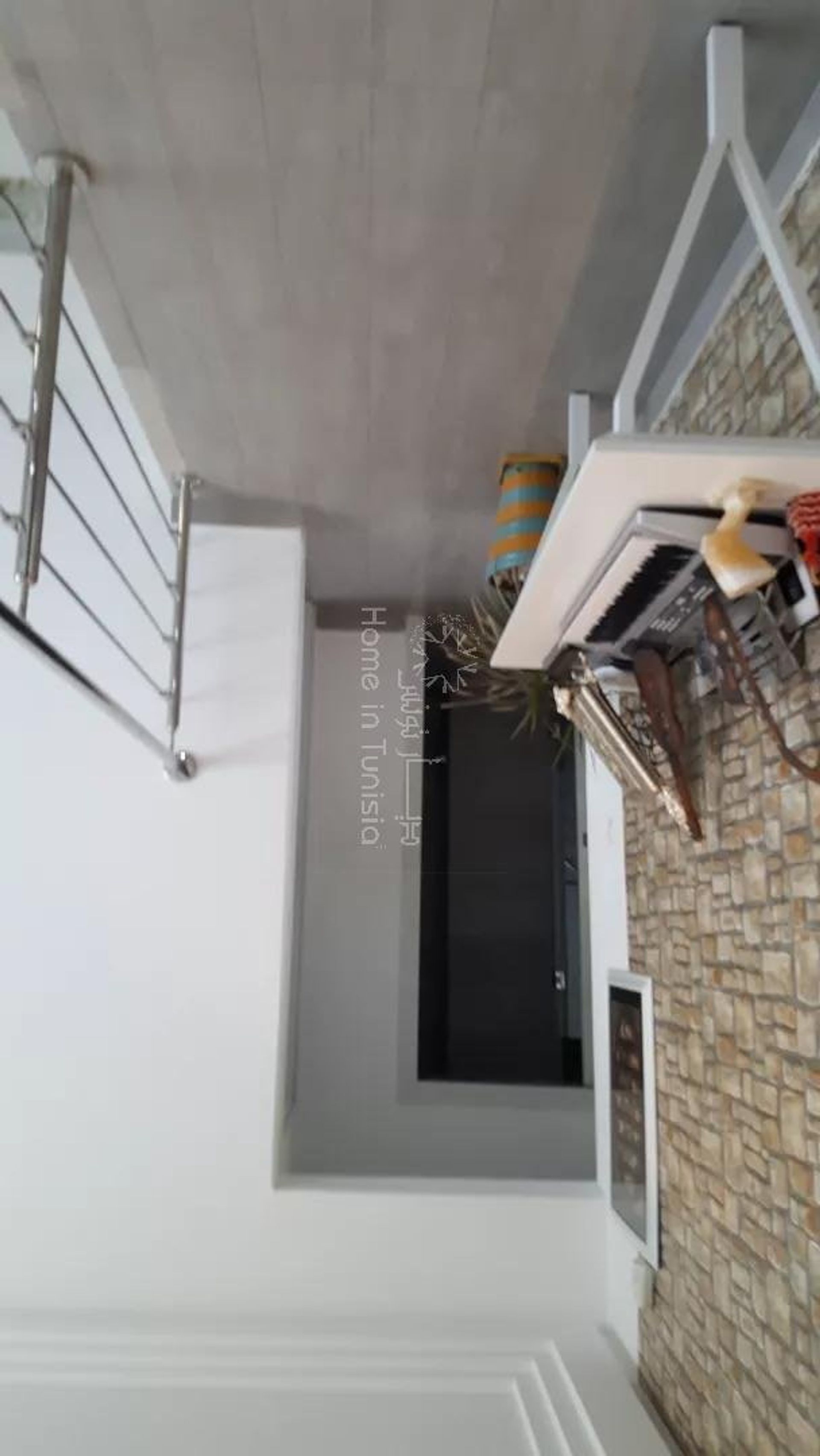 rumah dalam ,  10916871