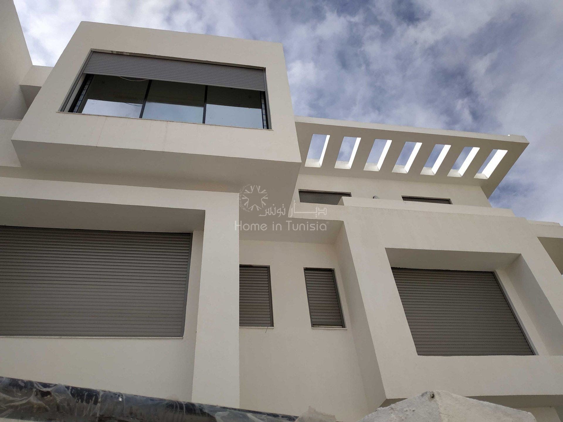 Condominium in El Hamma, Gabes 10916955