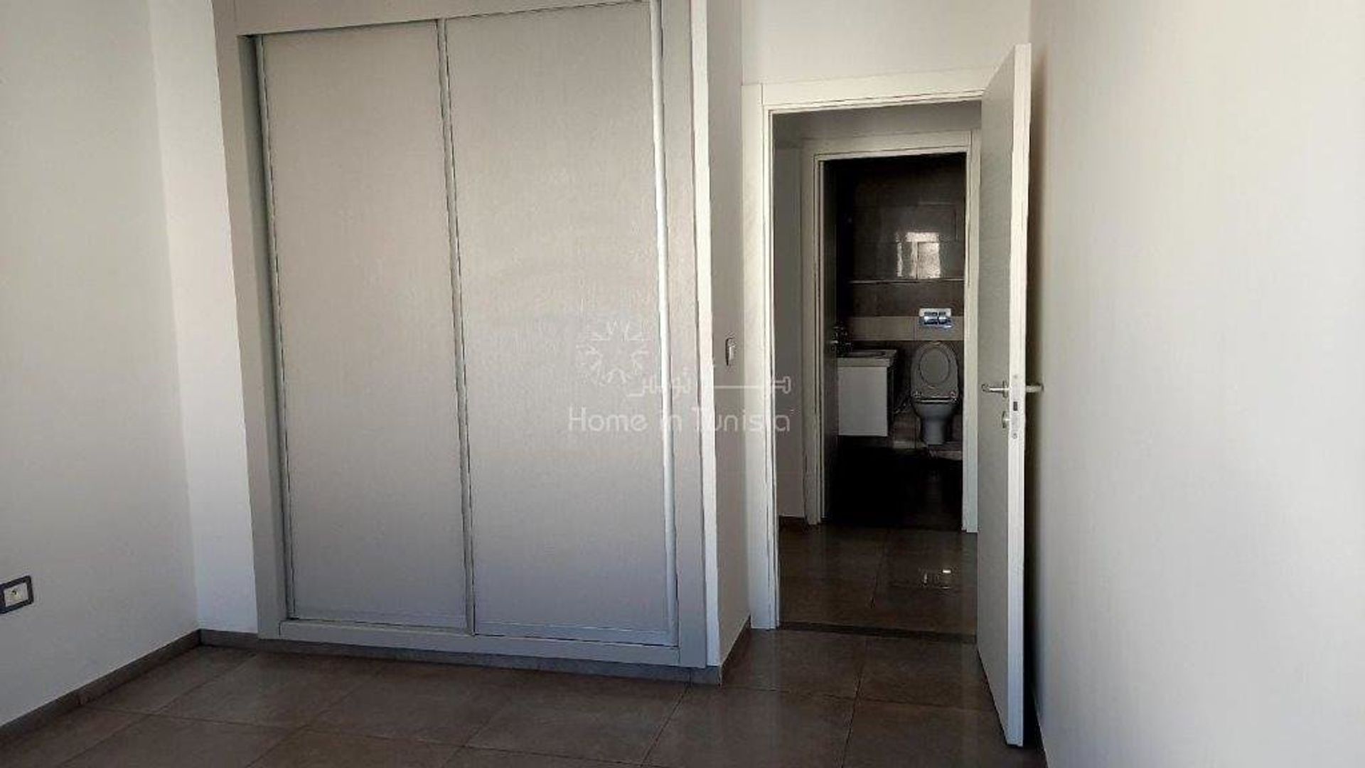 Condominium in El Hamma, Gabes 10917279