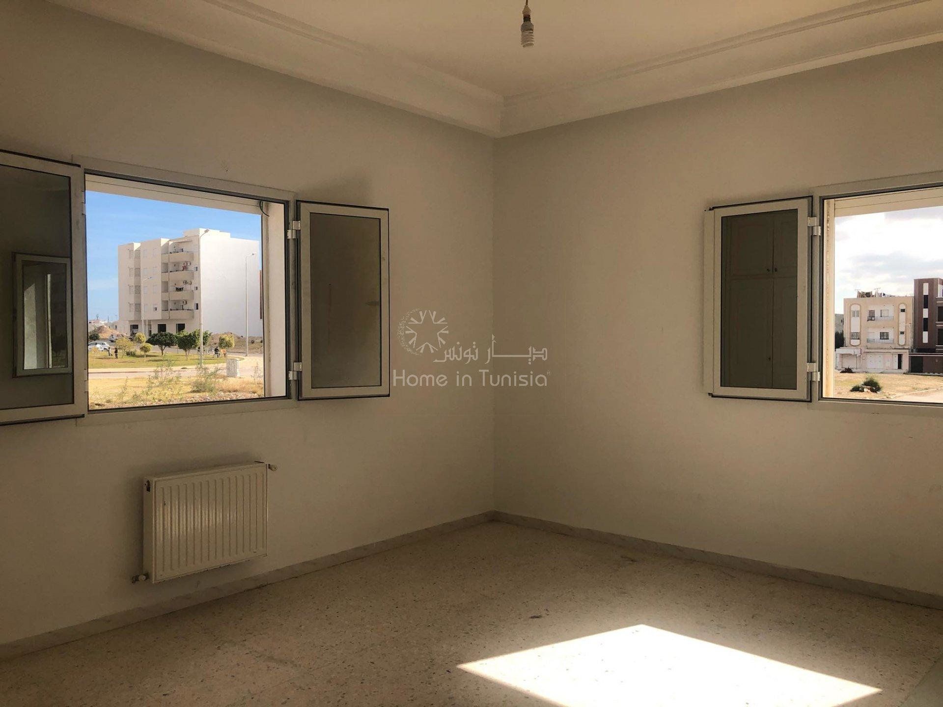 Condominium in El Hamma, Gabes 10917754