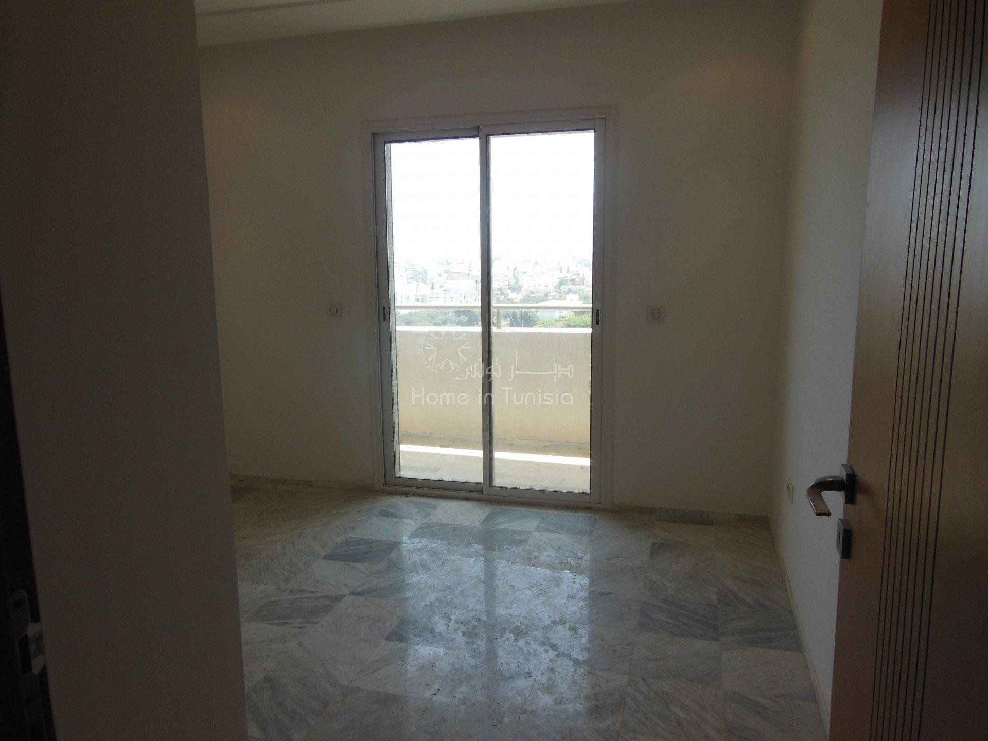 Condominium in El Hamma, Gabes 10917814