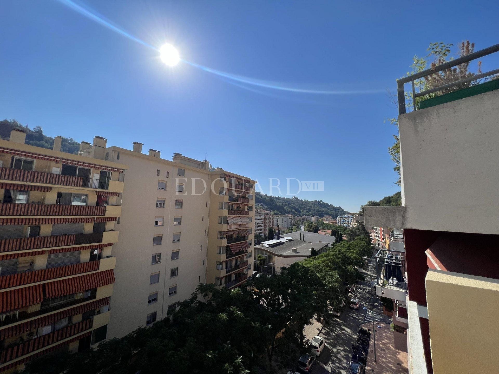 Kondominium di Menton, Provence-Alpes-Côte d'Azur 10917915