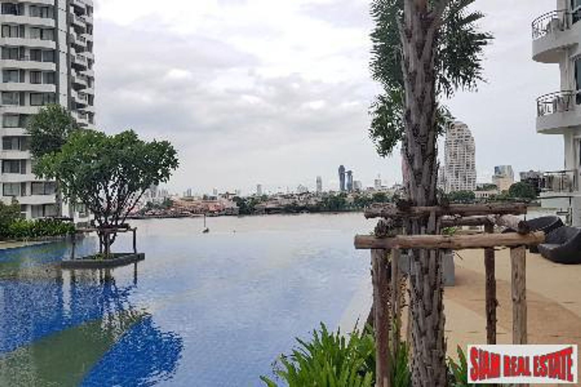 Condominium dans Descendre, Krung Thep Maha Nakhon 10917996