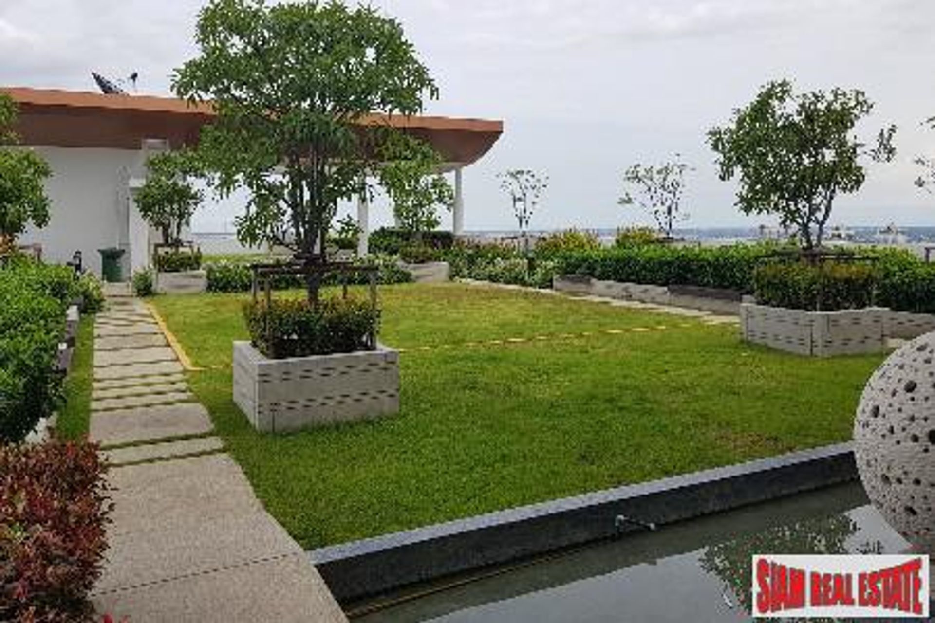 Condominium dans Descendre, Krung Thep Maha Nakhon 10917996