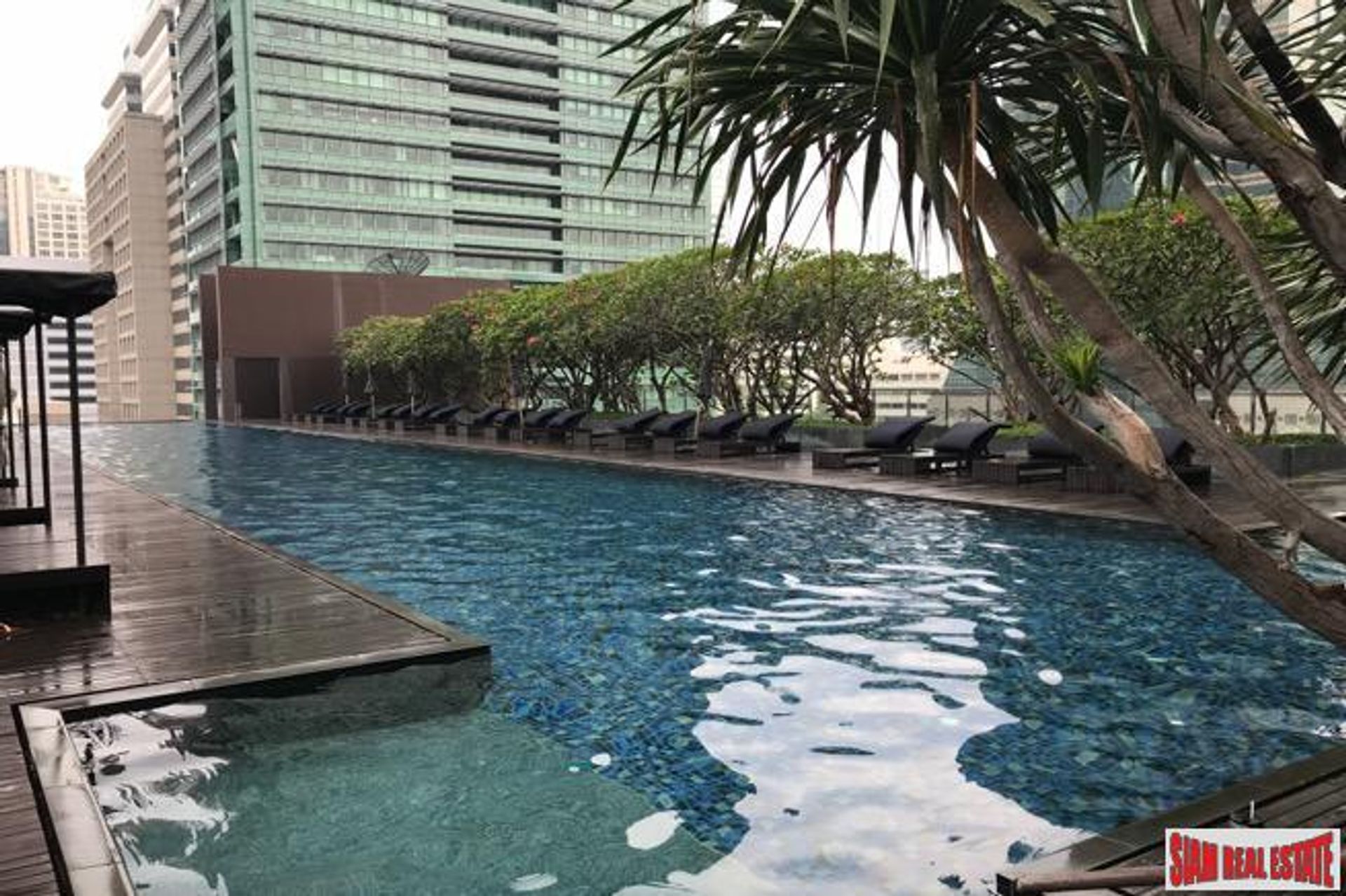 Condominium in , Bangkok 10918049