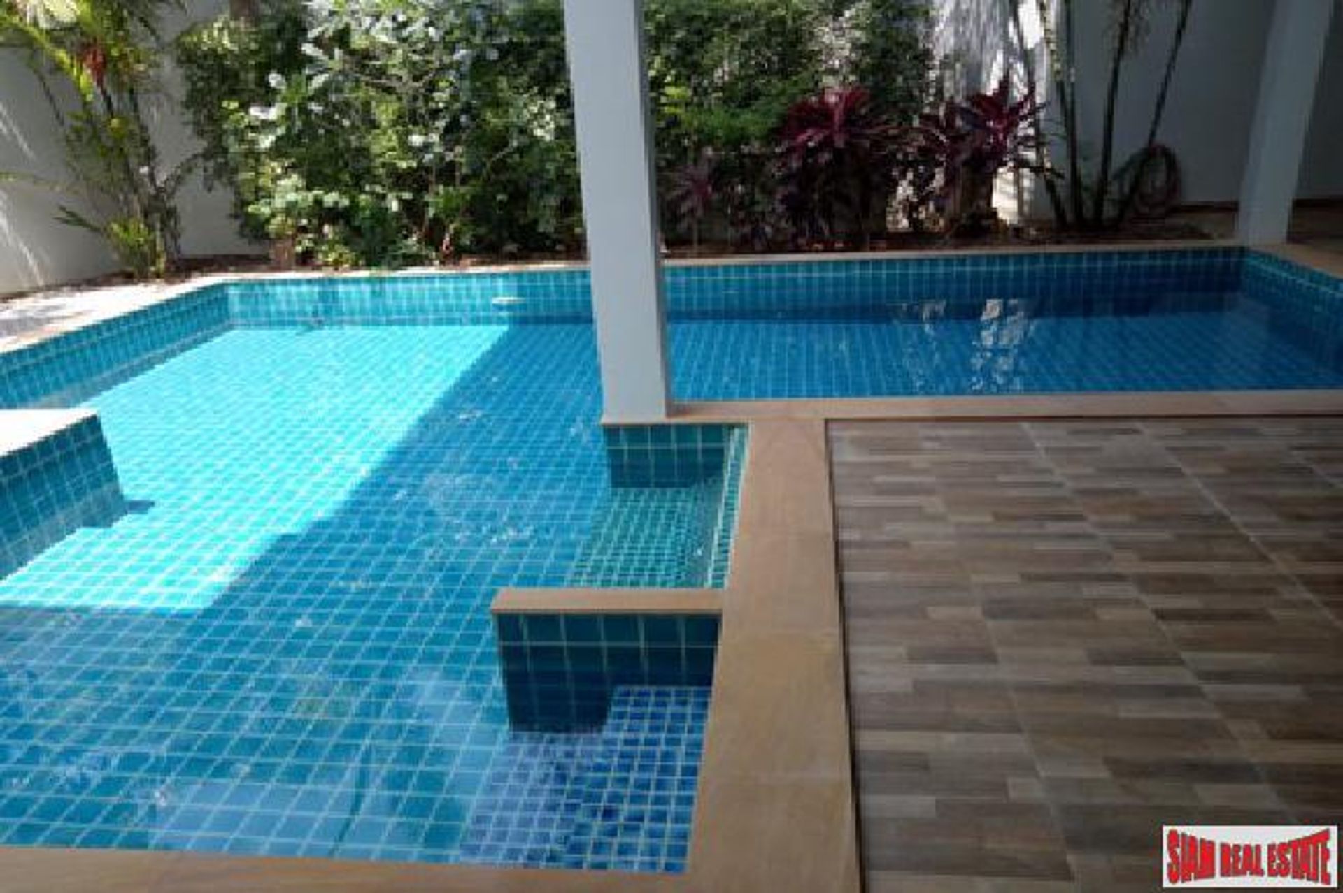 rumah dalam Rawai, Phuket 10918206