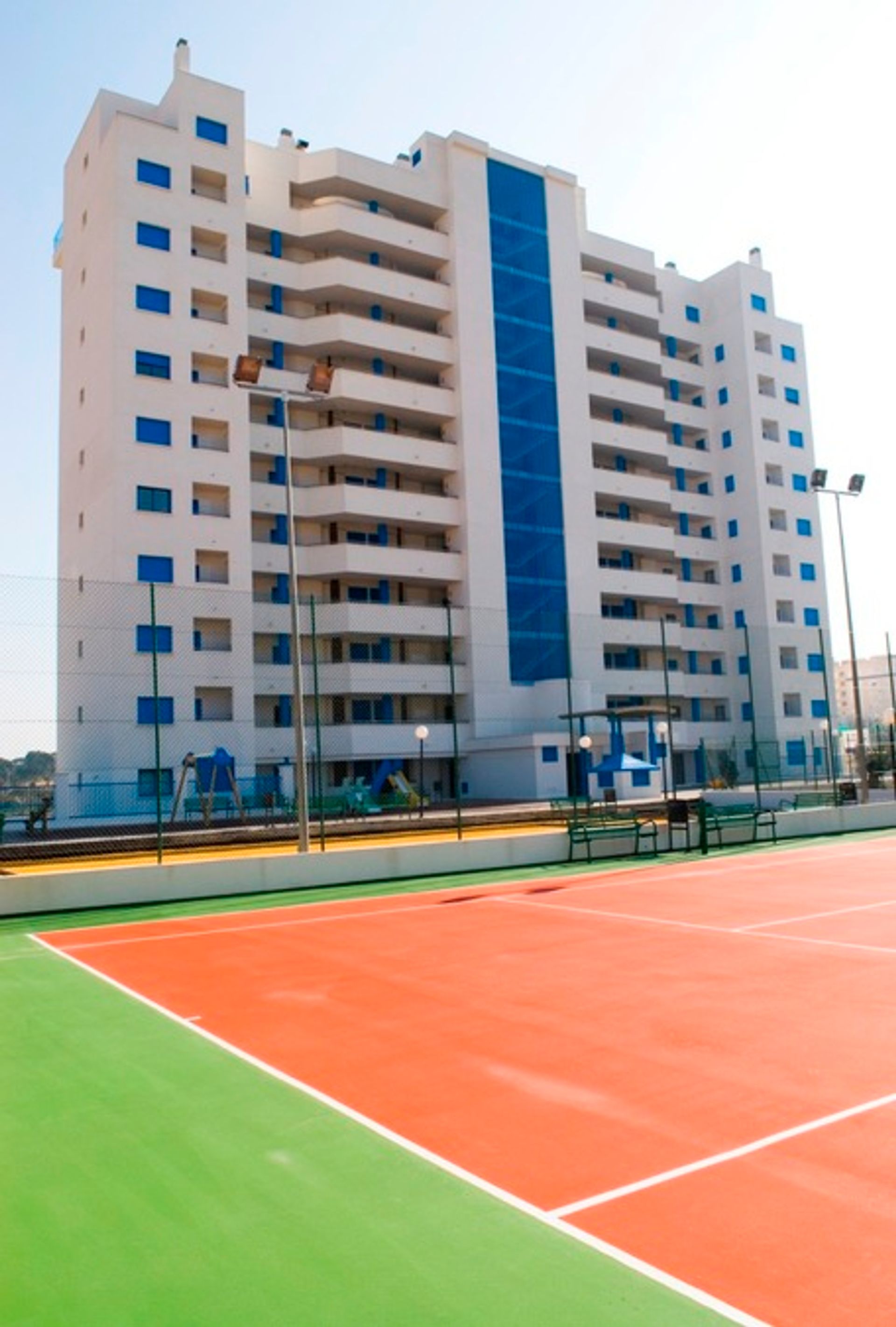 Condominium in Guardamar del Segura, Valencia 10918524