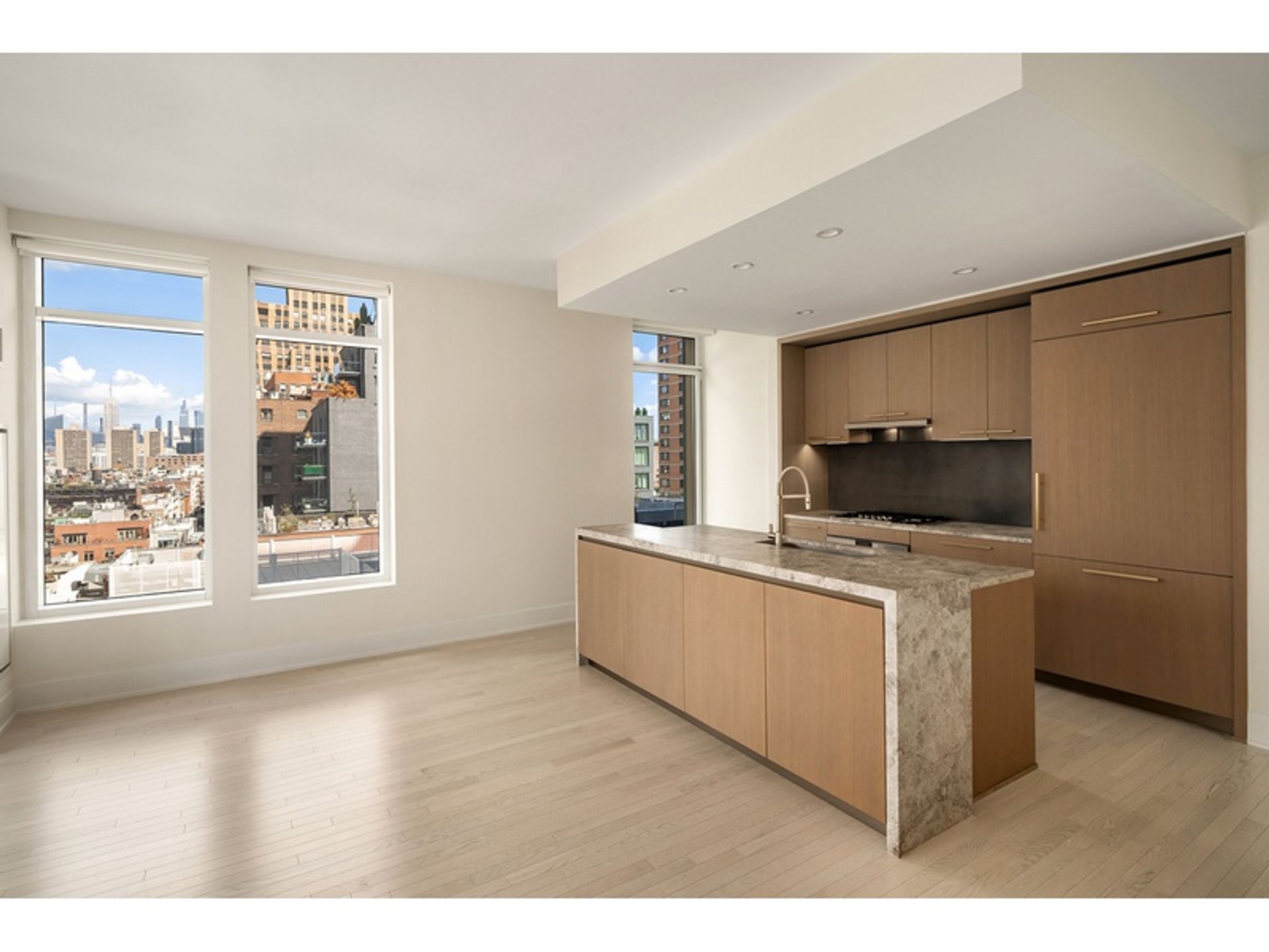 Condominium in Hoboken, New Jersey 10919911