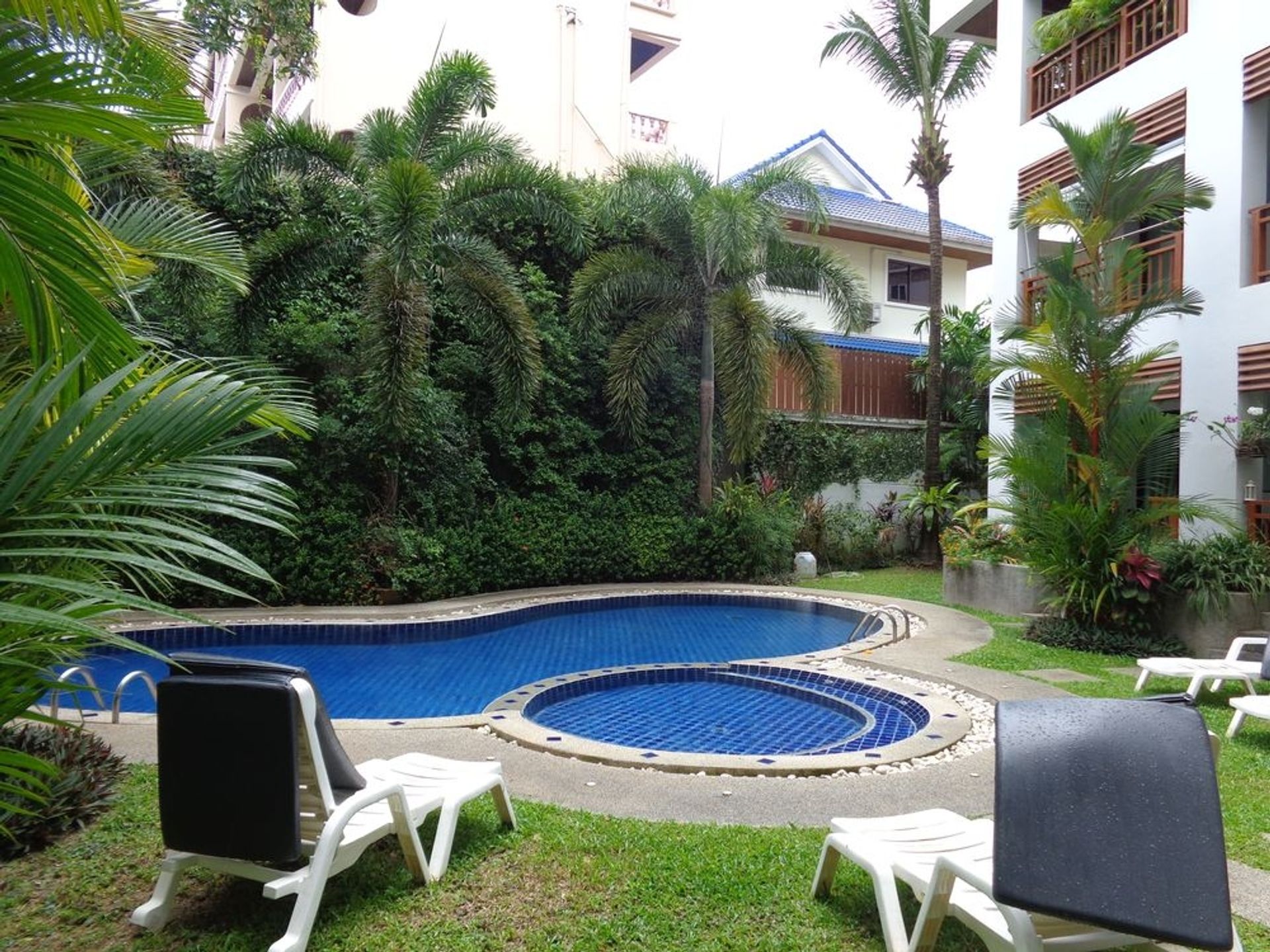 Condominio nel Tambon Choeng Thale, Chang Wat Phuket 10920424