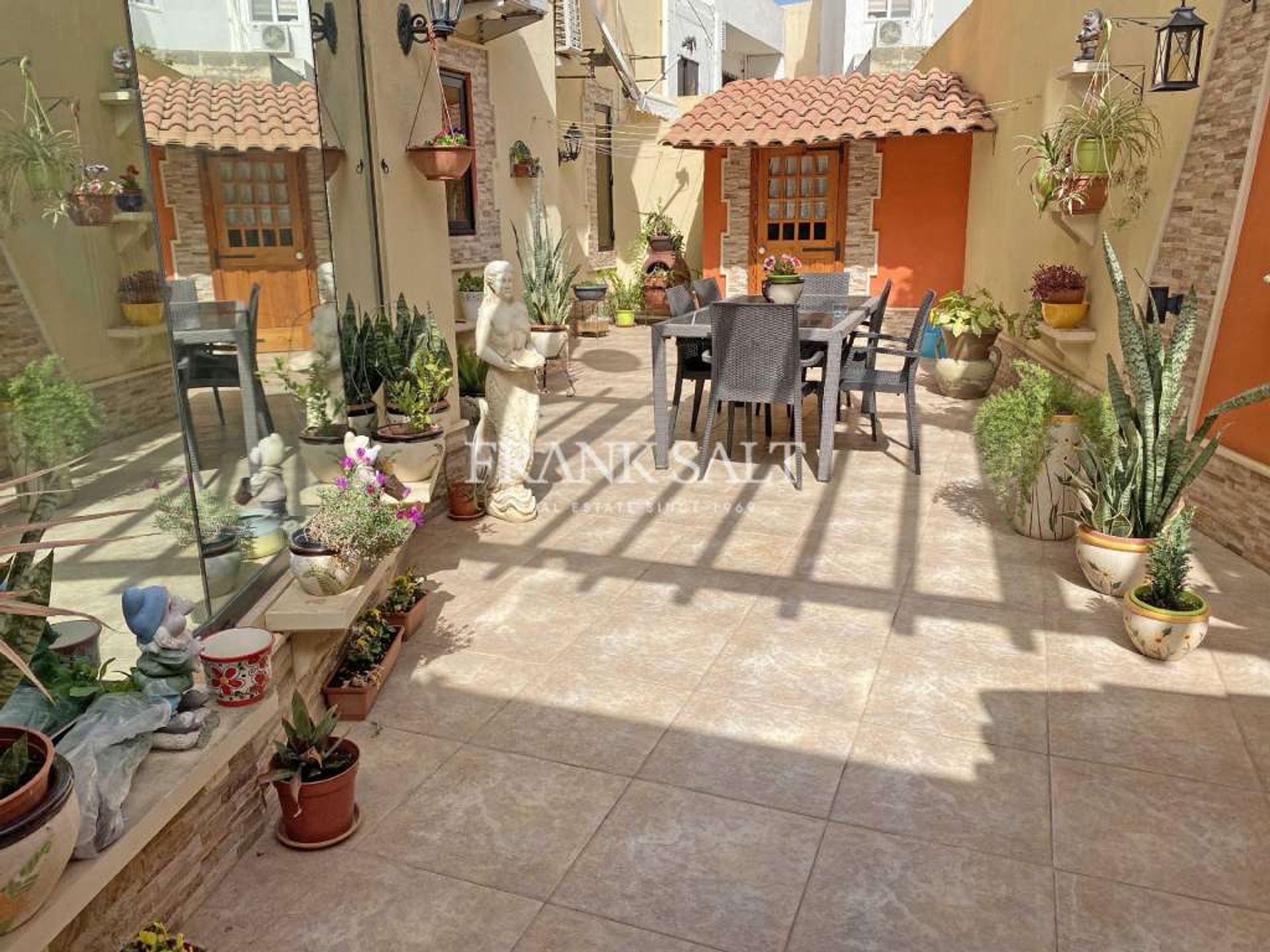 Condominio en Ħal Għaxaq,  10920537