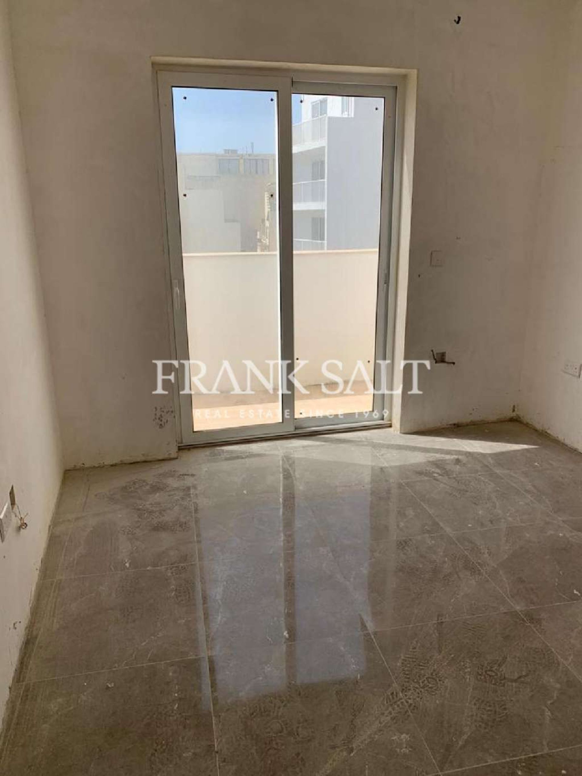 Condominium in Fontana, Fontana 10920540