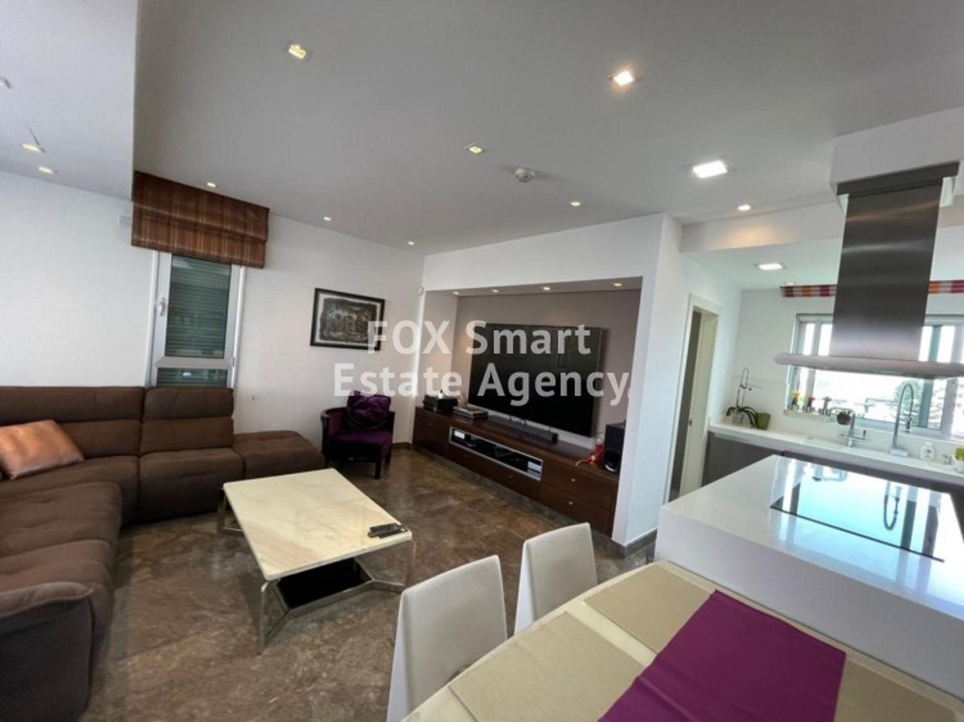 Condominium in Limassol, Limassol 10921068