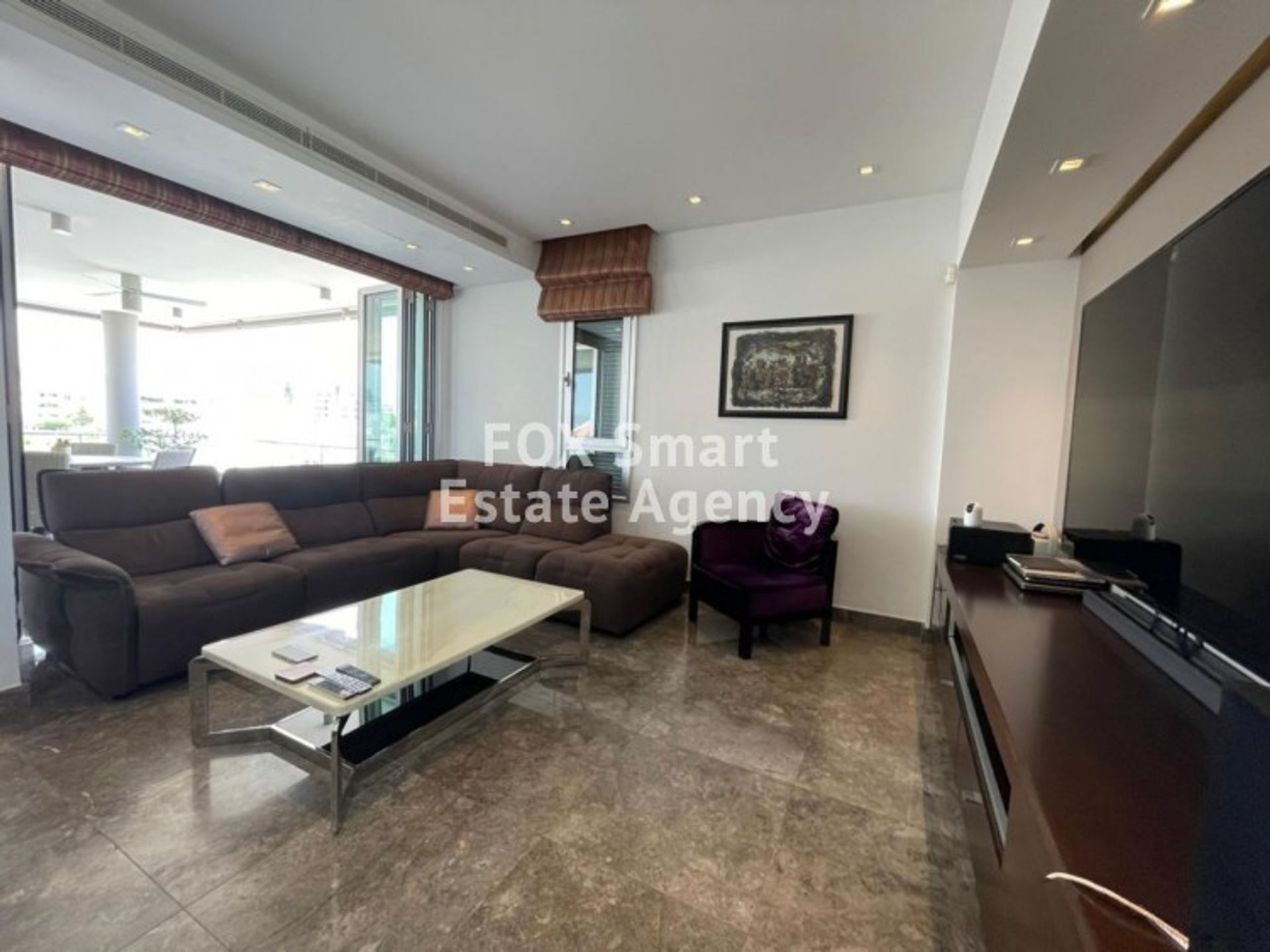 Condominium in Limassol, Limassol 10921068