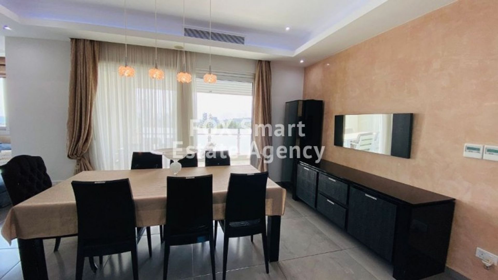 Condominio en Agios Tychon, Limassol 10921105