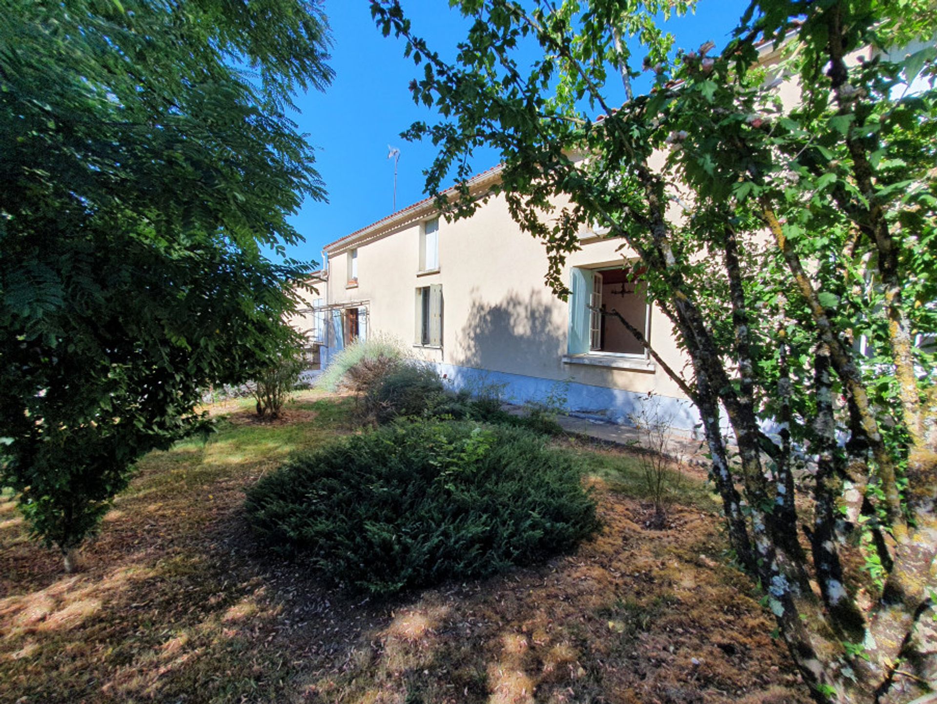 Huis in Duras, Nouvelle-Aquitaine 10921897