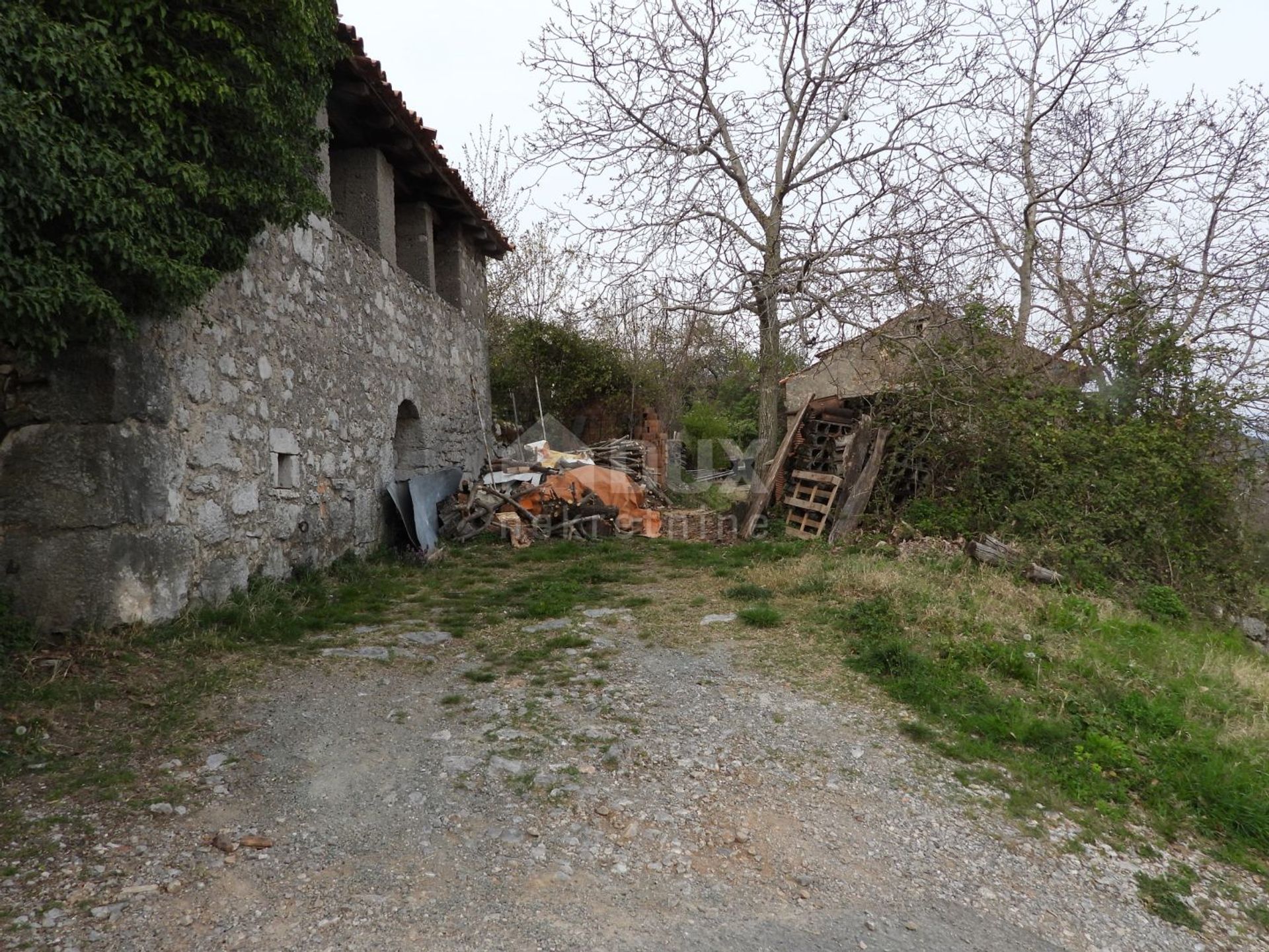 土地 在 Poljane, Opatija, Primorje-Gorski Kotar County 10921964