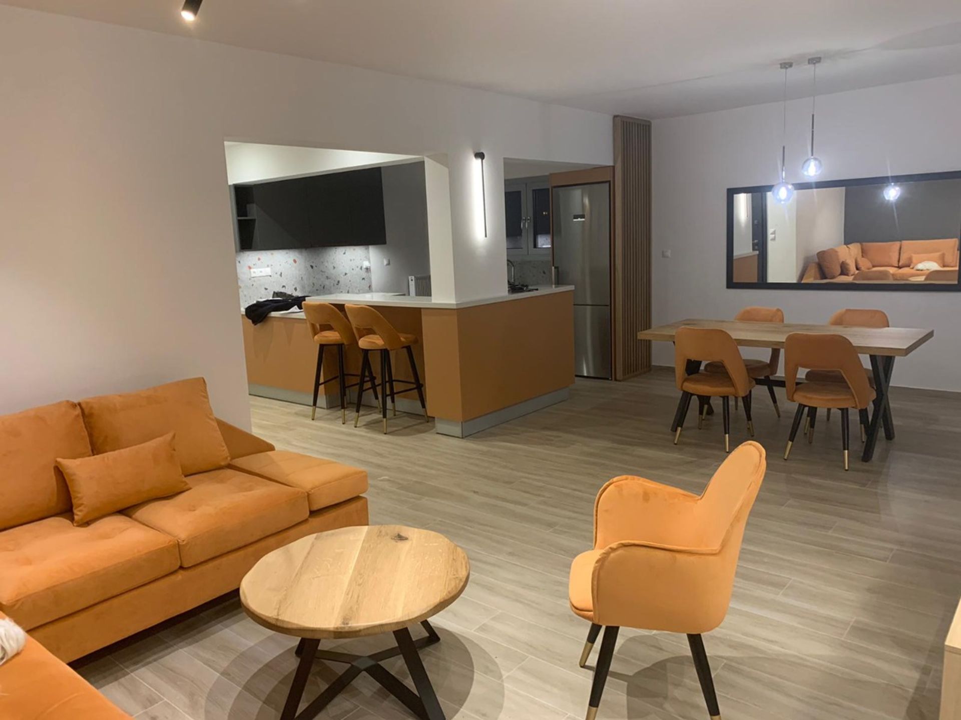 Condominium dans Athènes, Attique 10923772