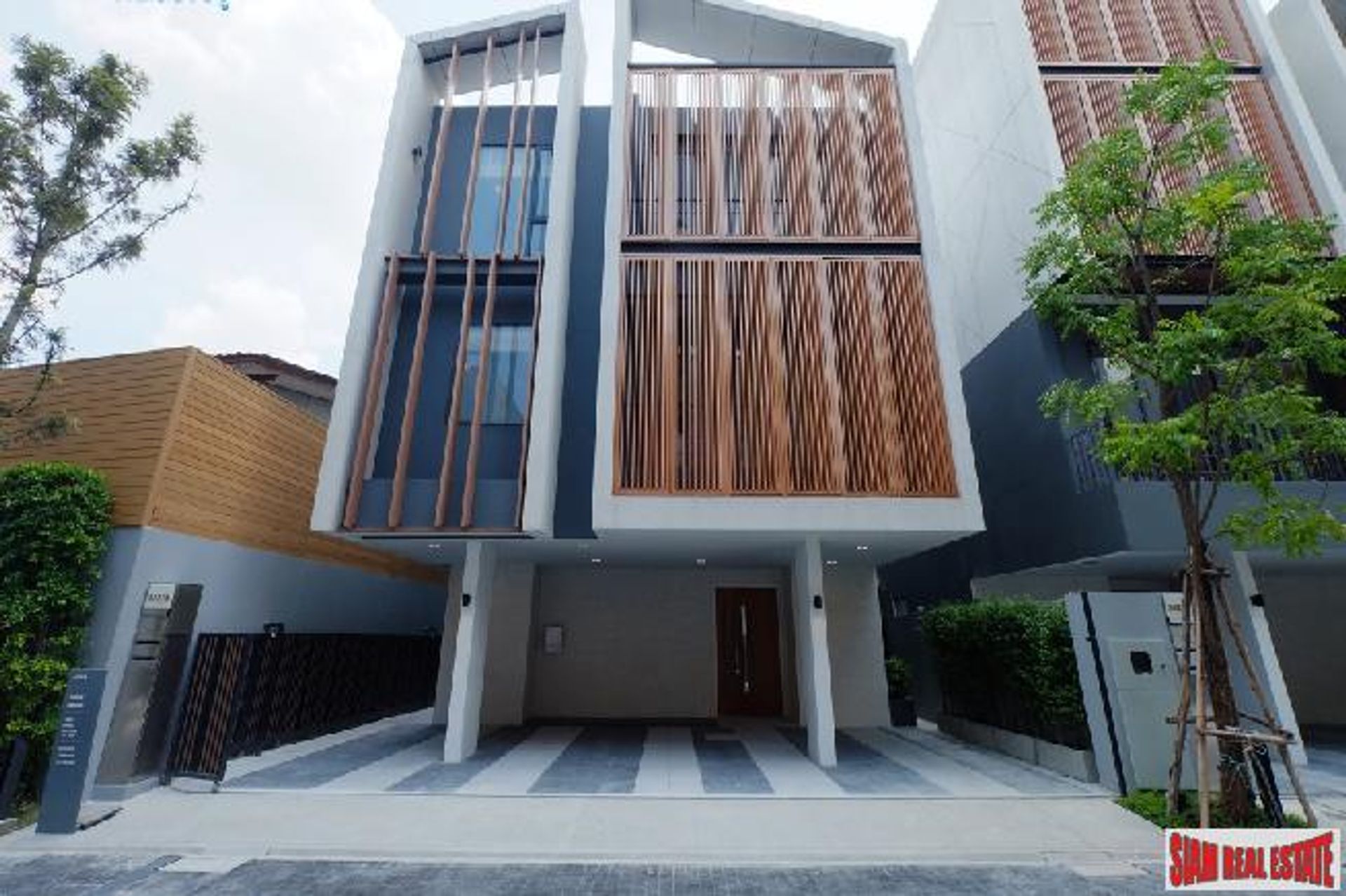 Hus i , Krung Thep Maha Nakhon 10923876