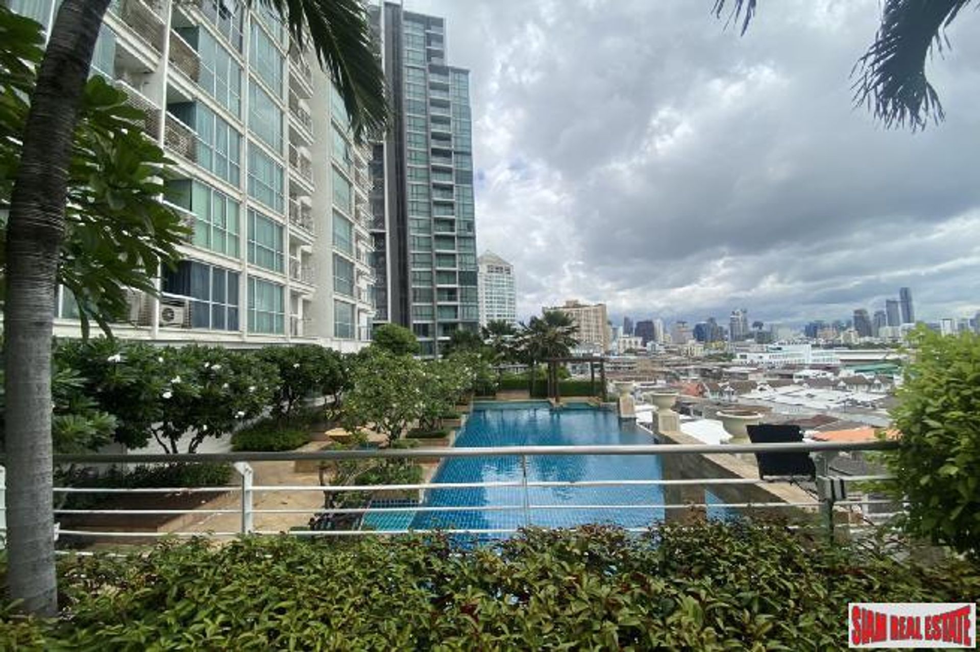 Condominium in , Bangkok 10923936