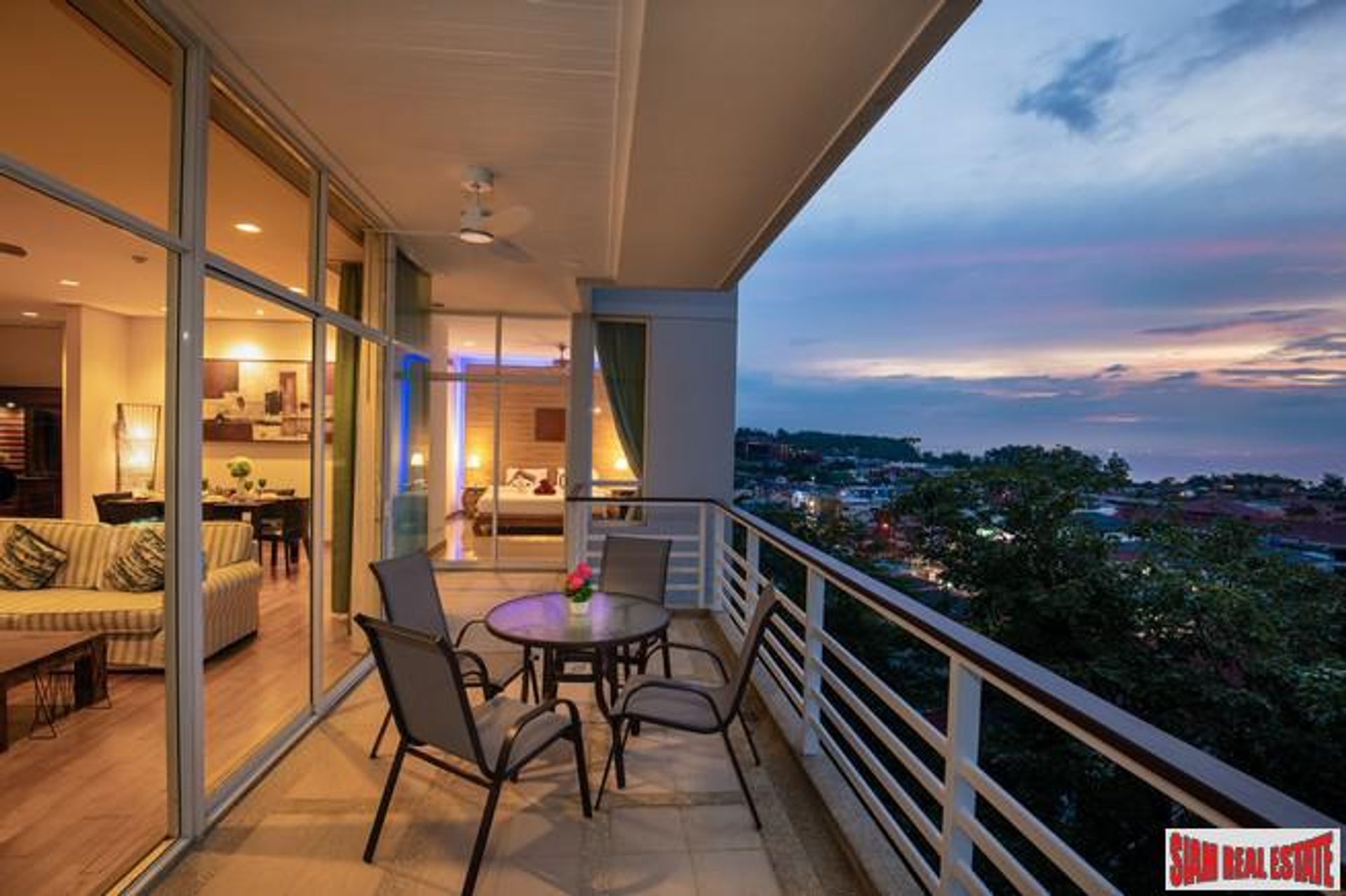 Condominium in Karon, Phuket 10923974