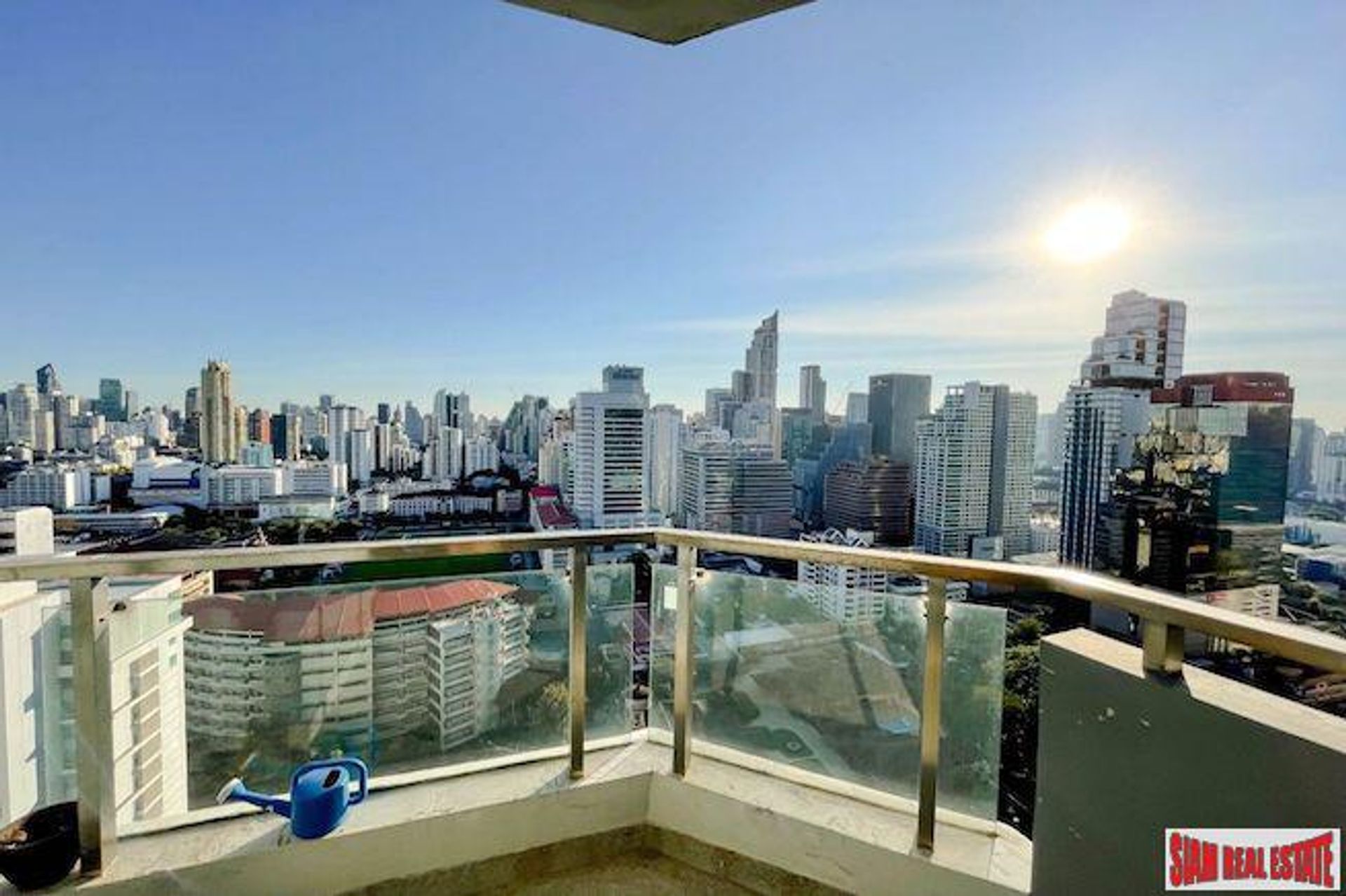 Condominio en Ban Na Song, Krung Thep Maha Nakhon 10924614